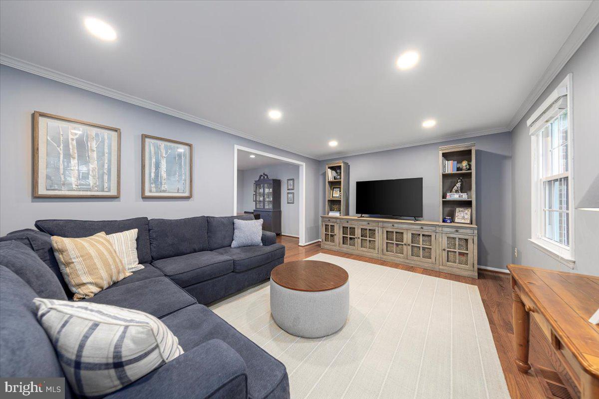 3224 Holly Berry Ct