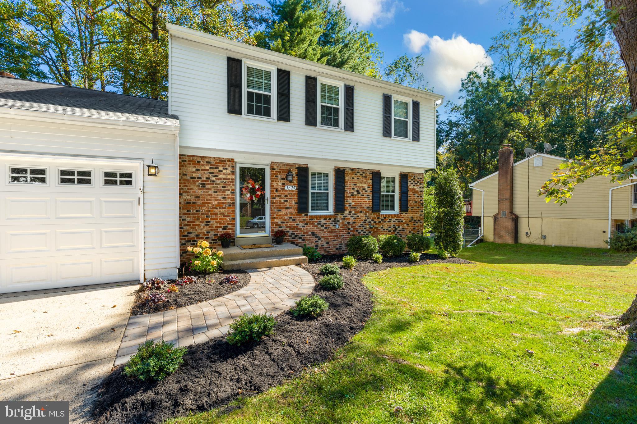 3224 Holly Berry Ct