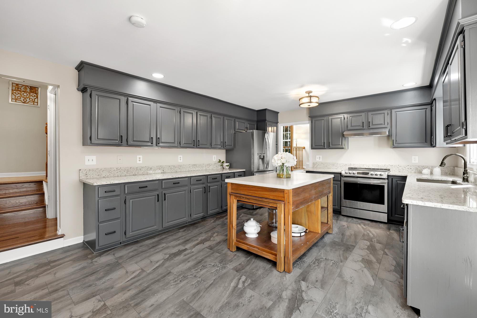11965 Grey Squirrel Ln
