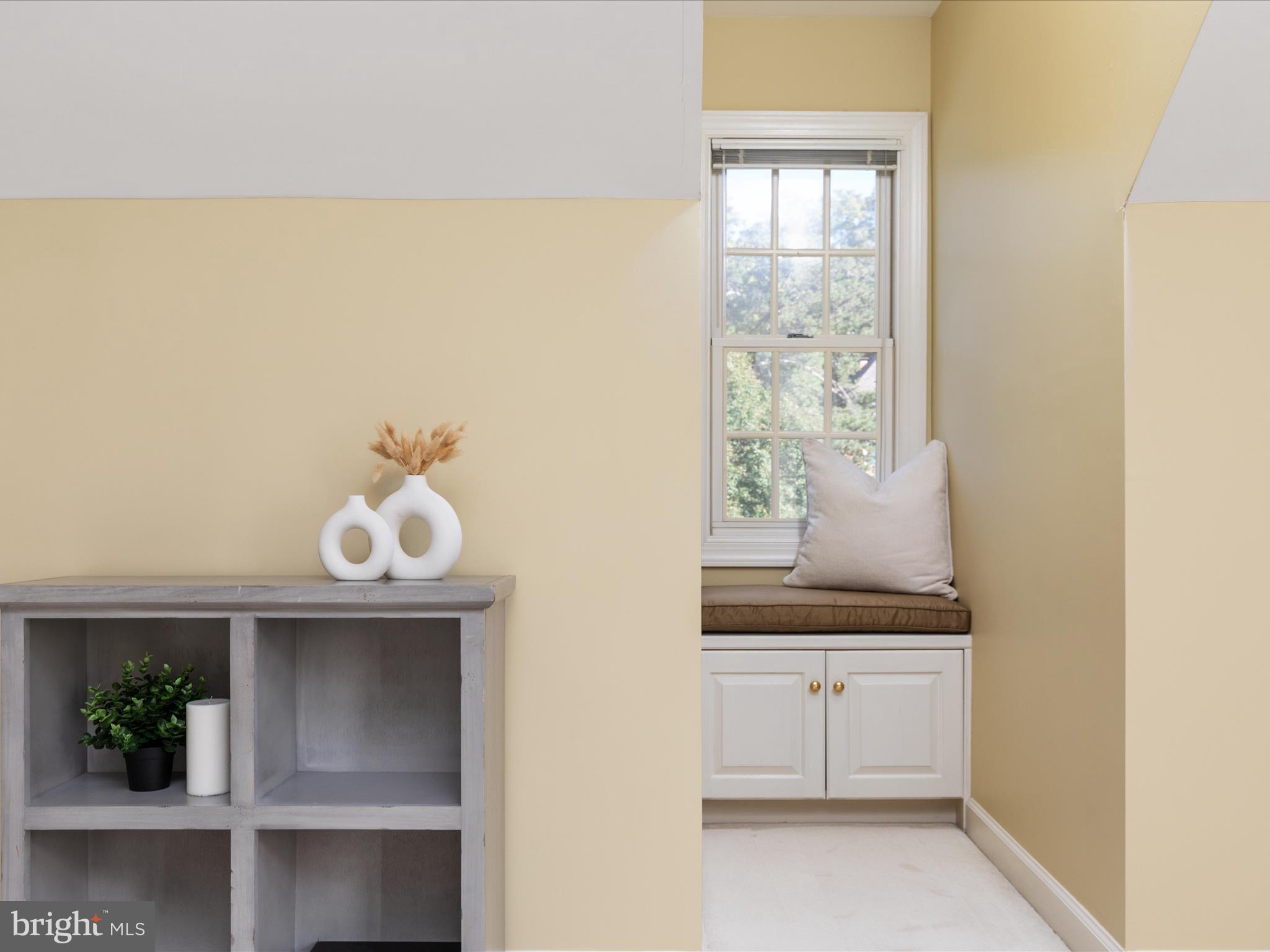 3312 Willow Glen Dr
