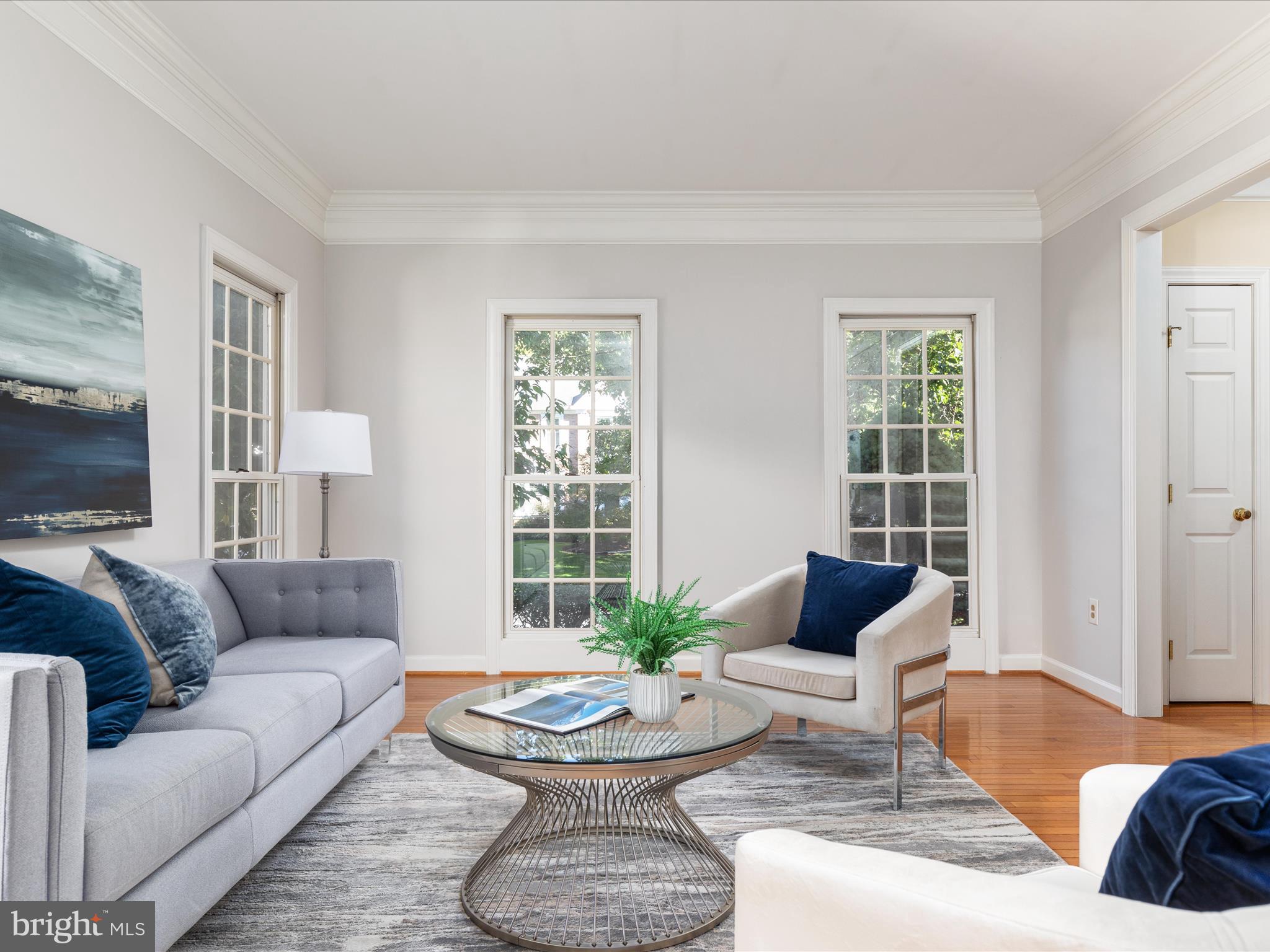 3312 Willow Glen Dr