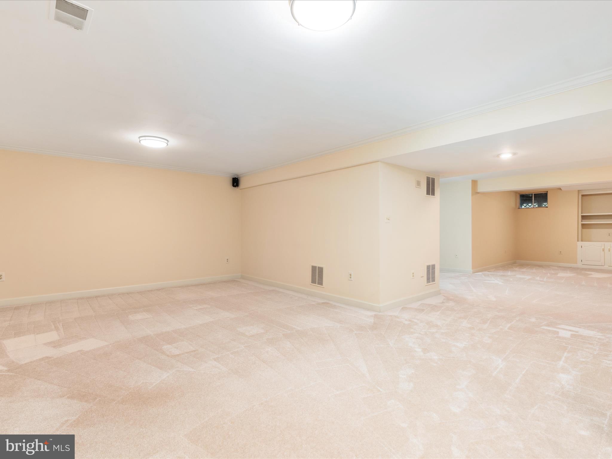 3312 Willow Glen Dr