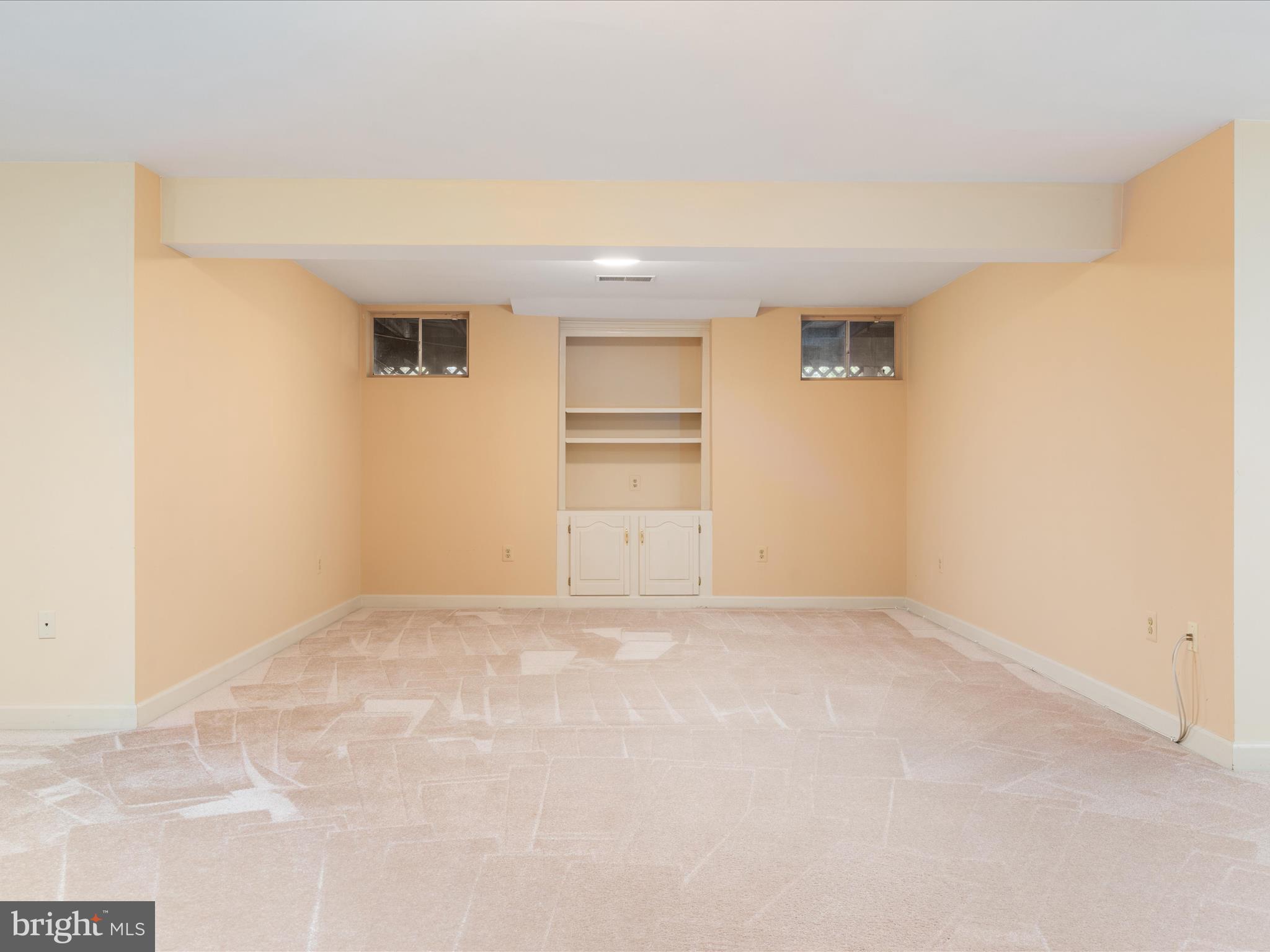 3312 Willow Glen Dr