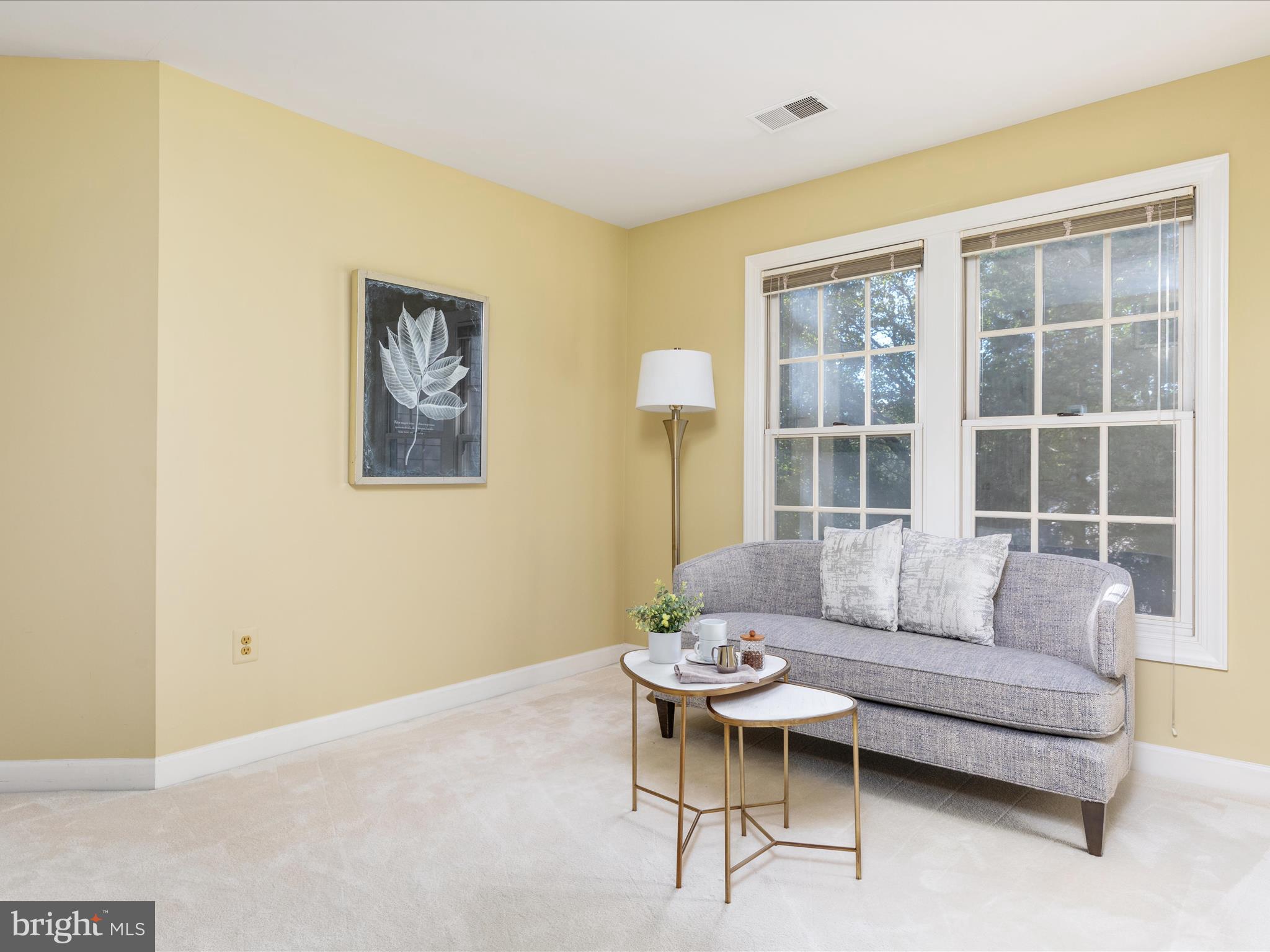 3312 Willow Glen Dr
