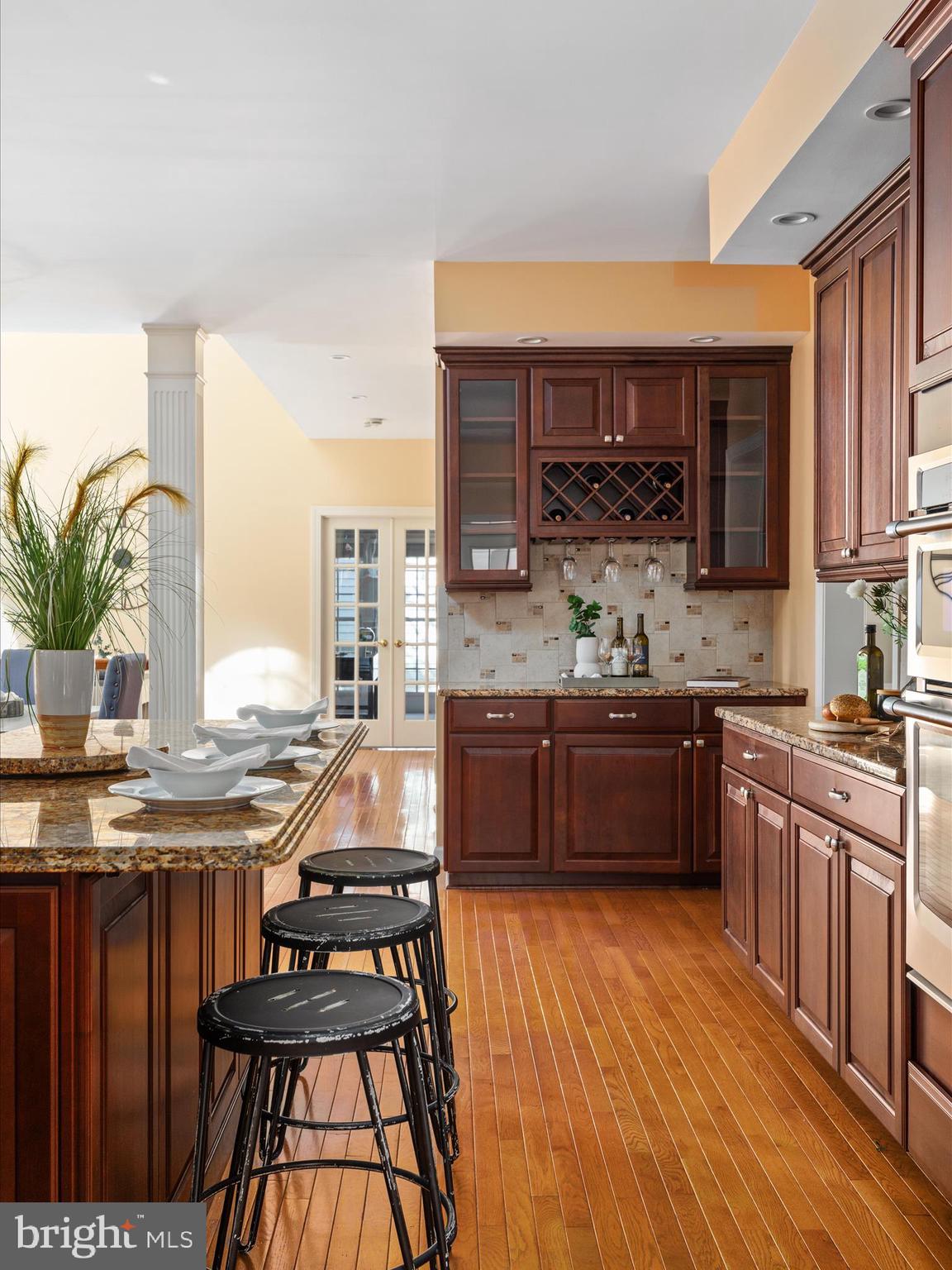 3312 Willow Glen Dr
