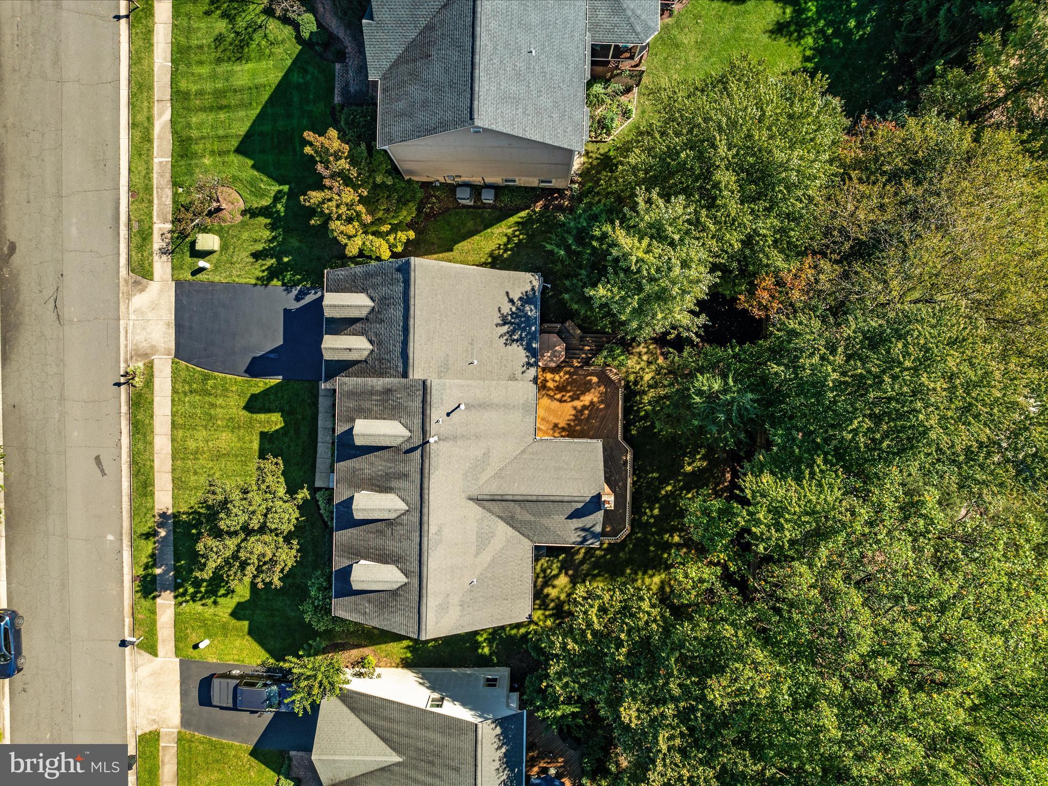 3312 Willow Glen Dr