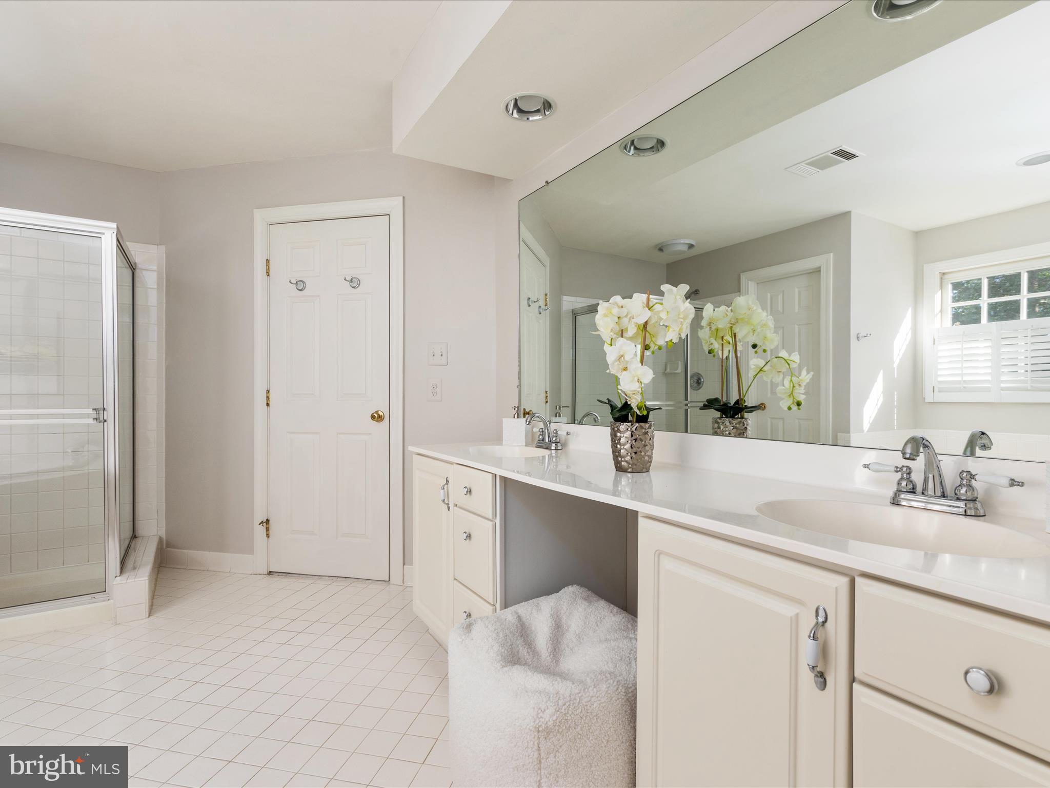 3312 Willow Glen Dr