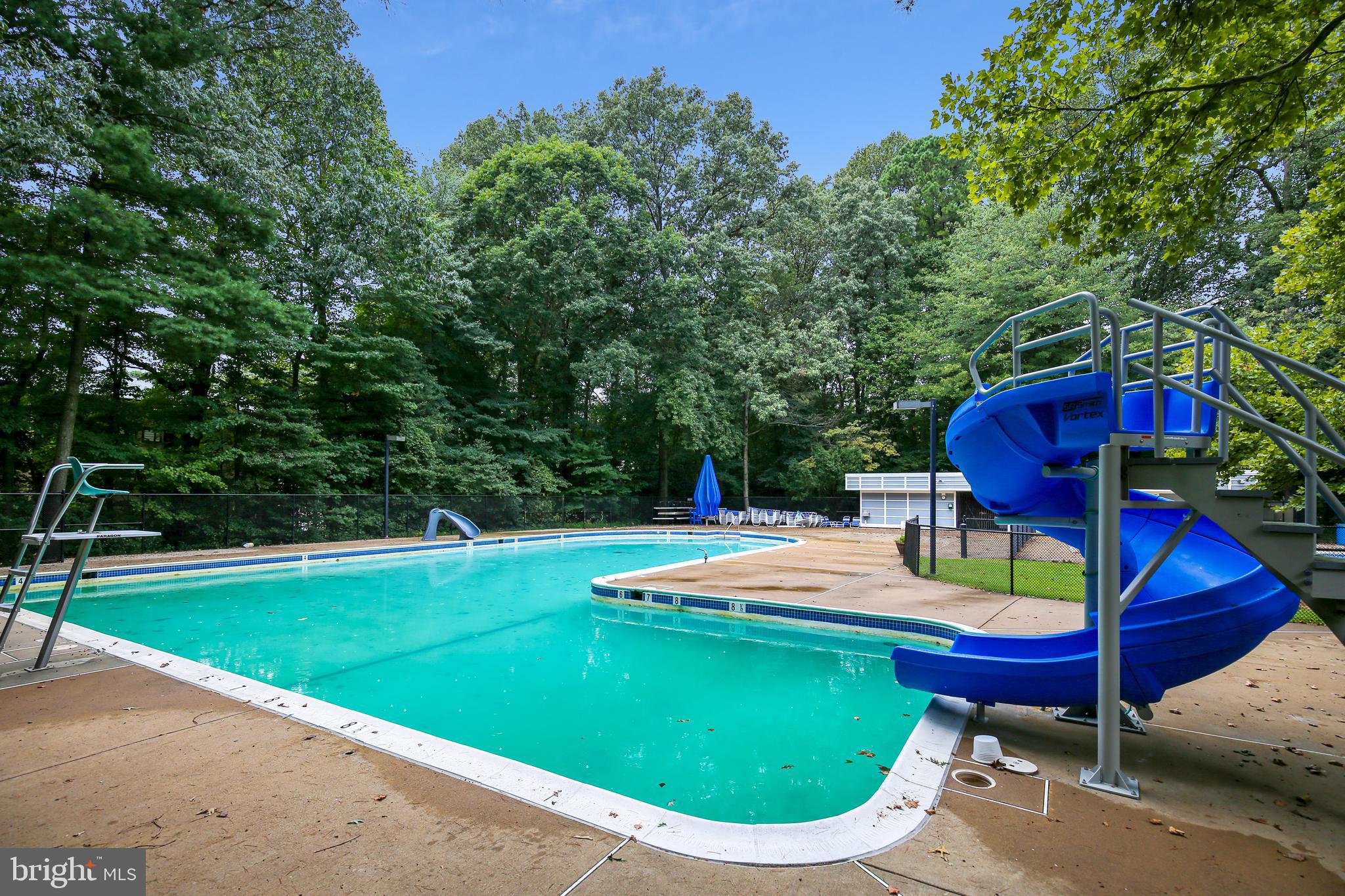 2229 Lovedale Ln #E, 303b