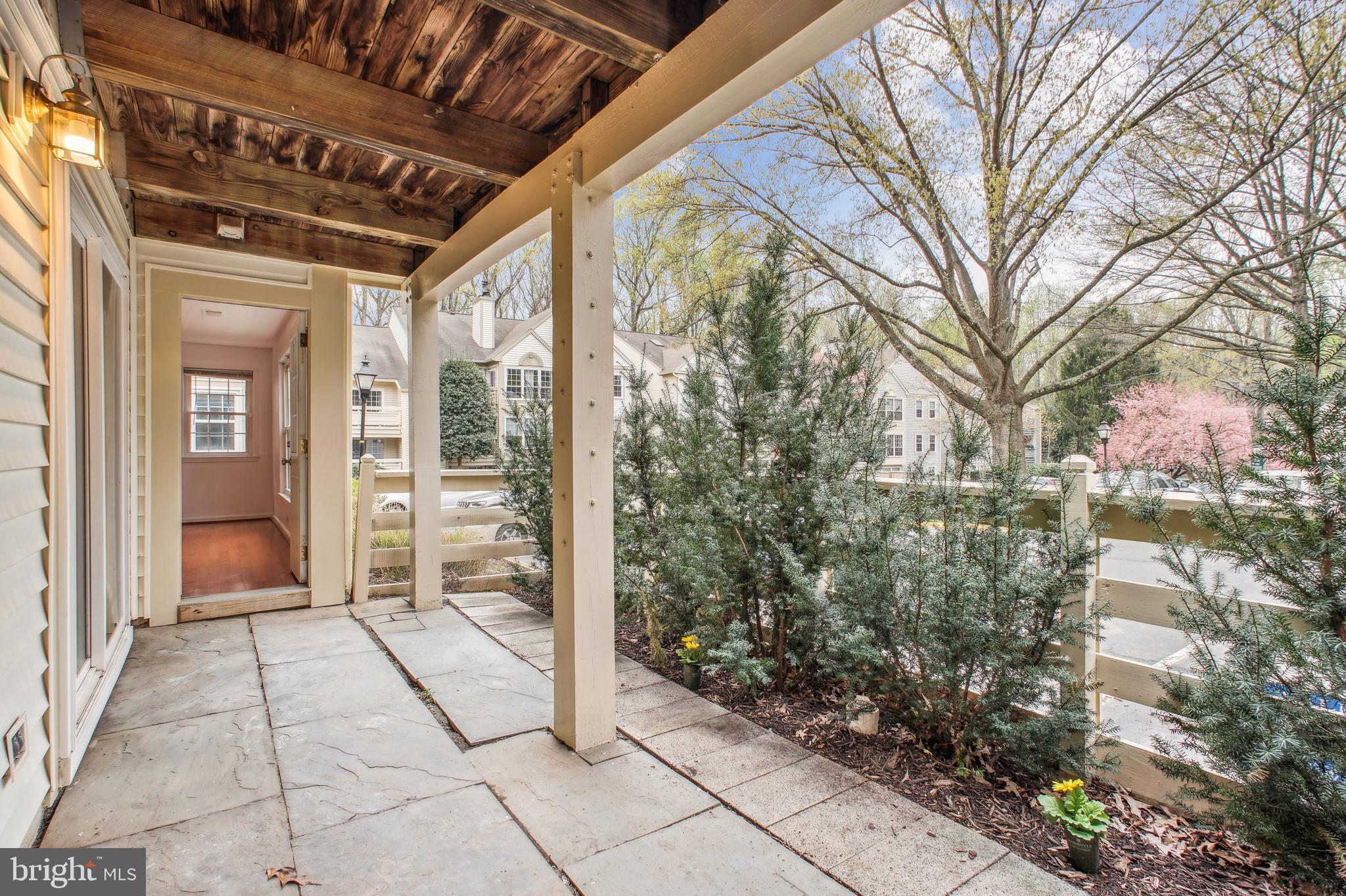 2229 Lovedale Ln #E, 303b