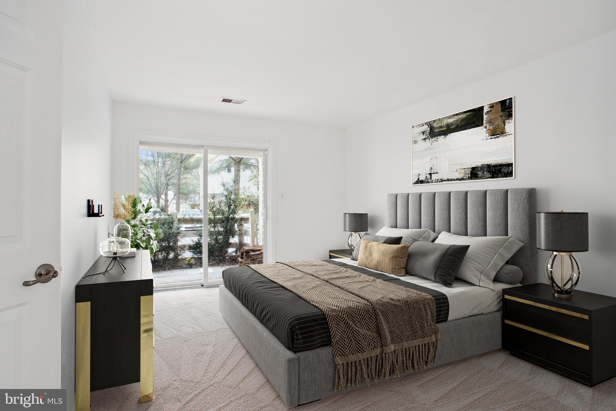 2229 Lovedale Ln #E, 303b