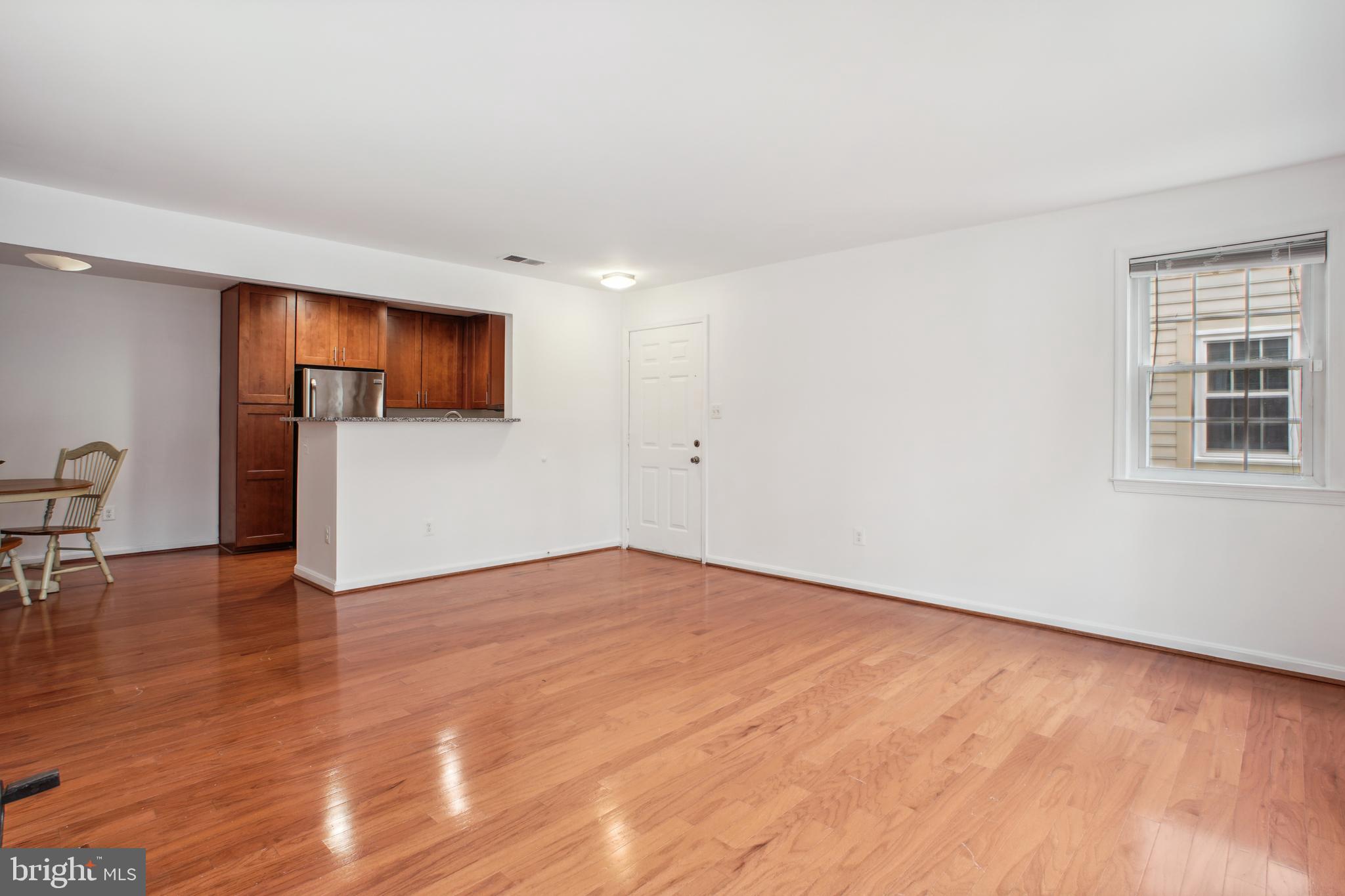 2229 Lovedale Ln #E, 303b