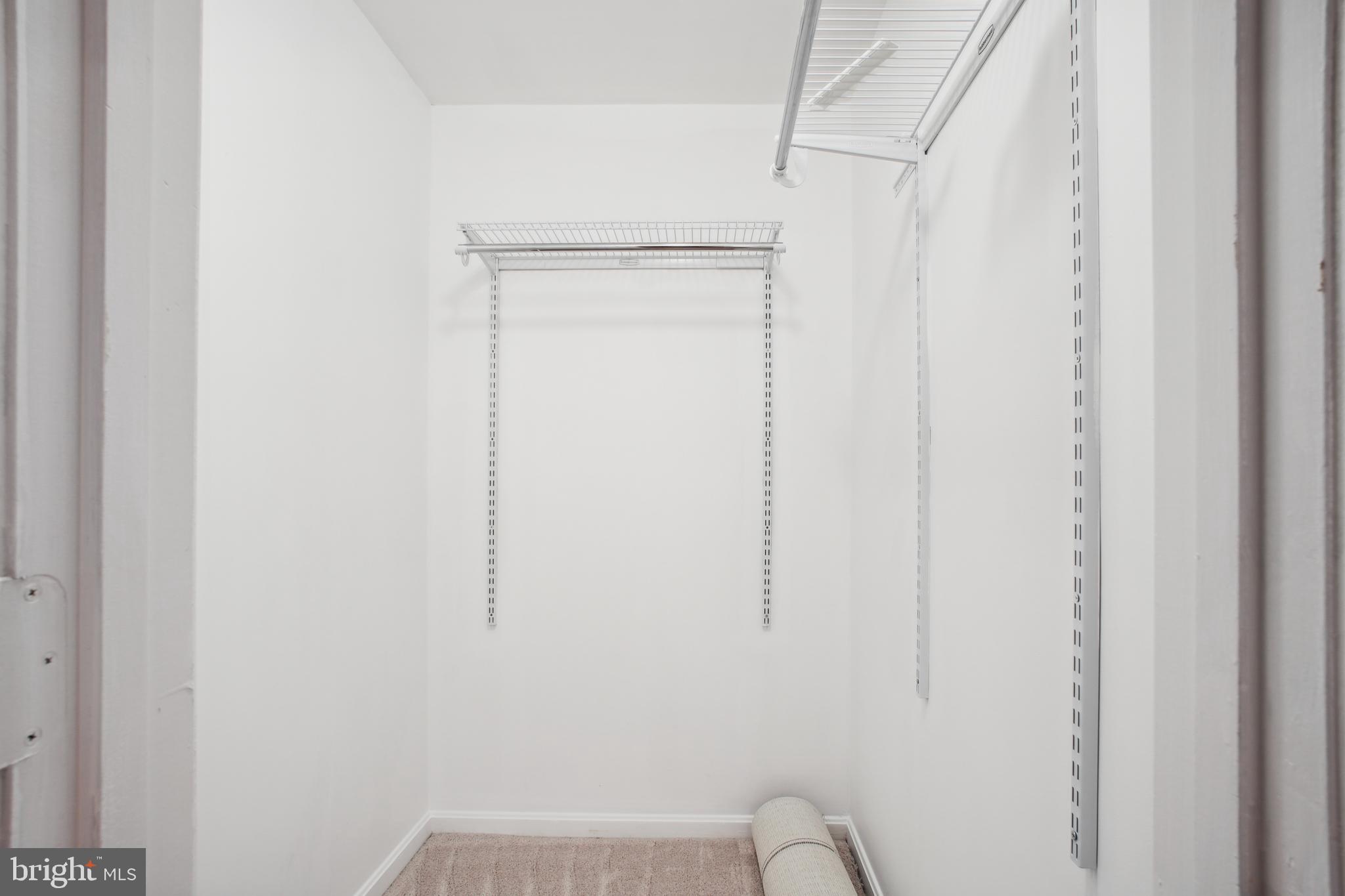 2229 Lovedale Ln #E, 303b