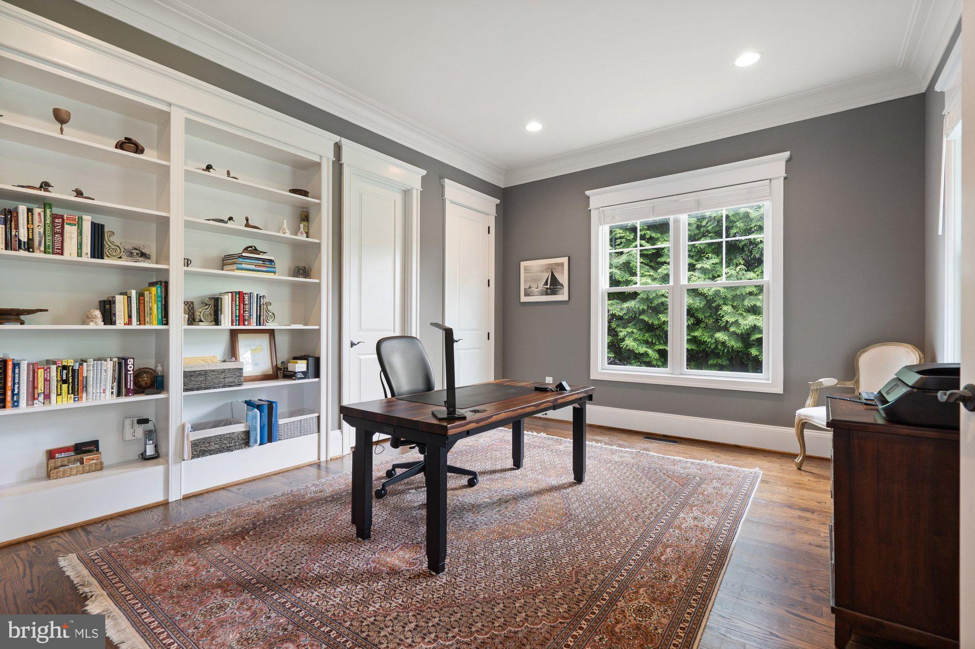 445 Orchard St NW