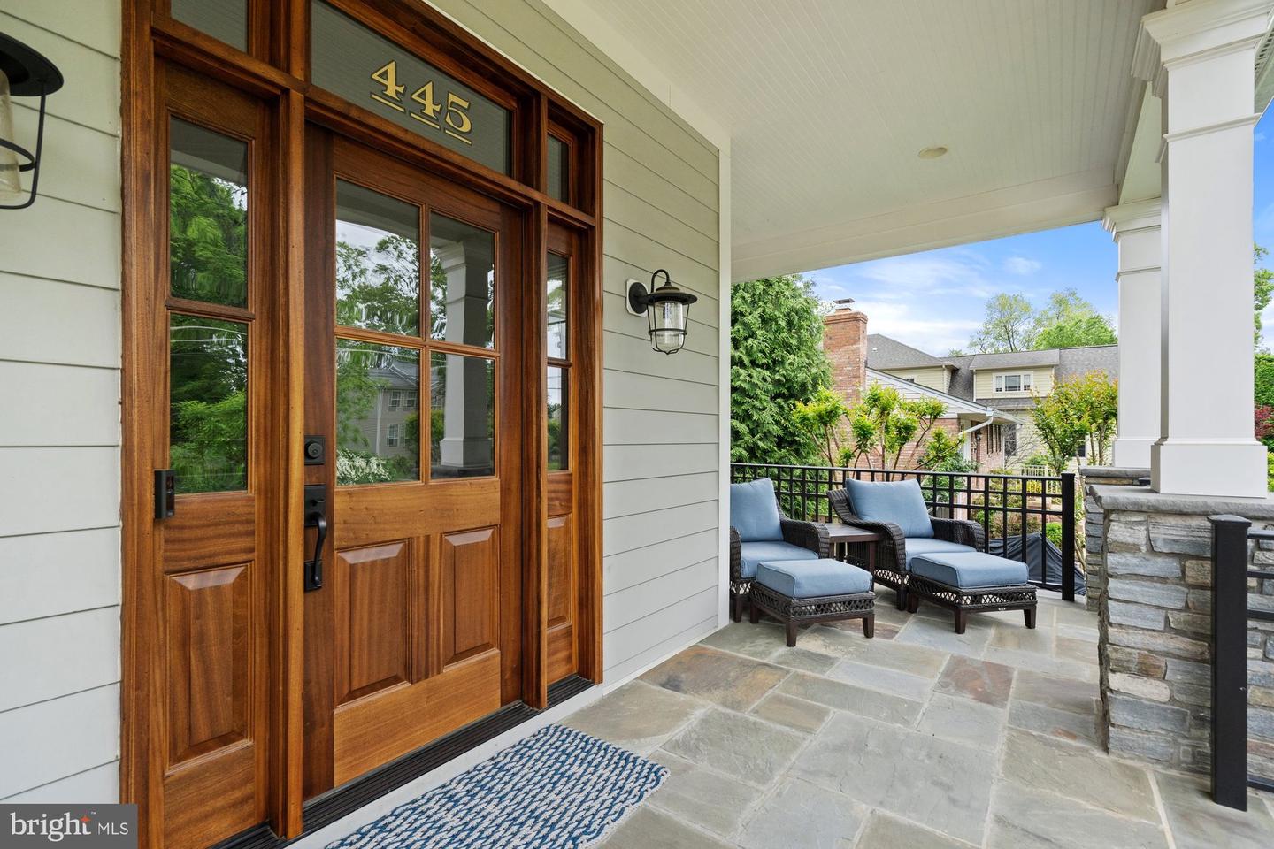 445 Orchard St NW