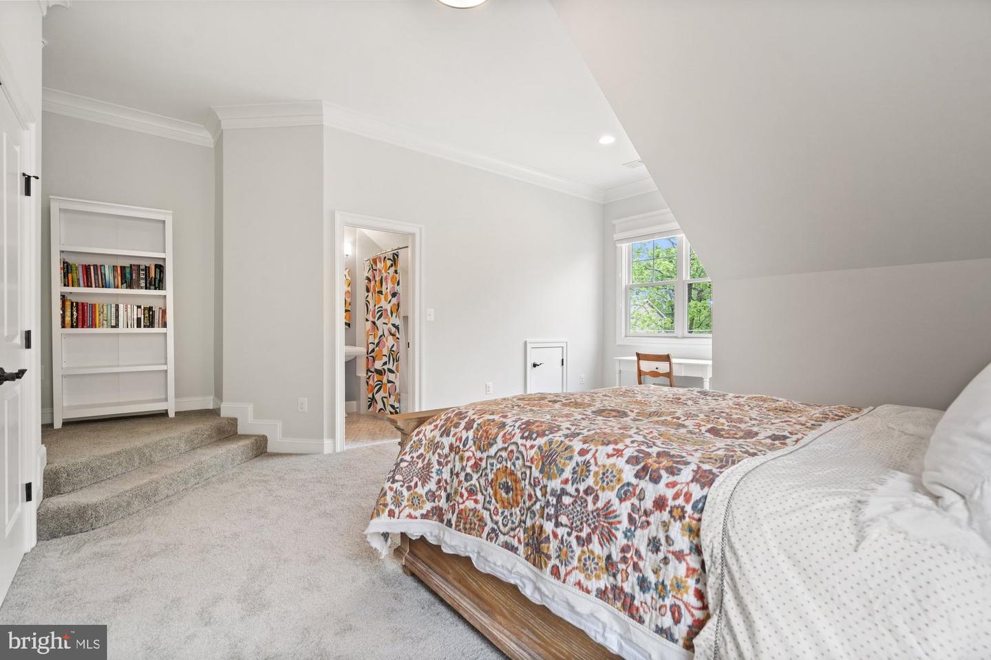 445 Orchard St NW