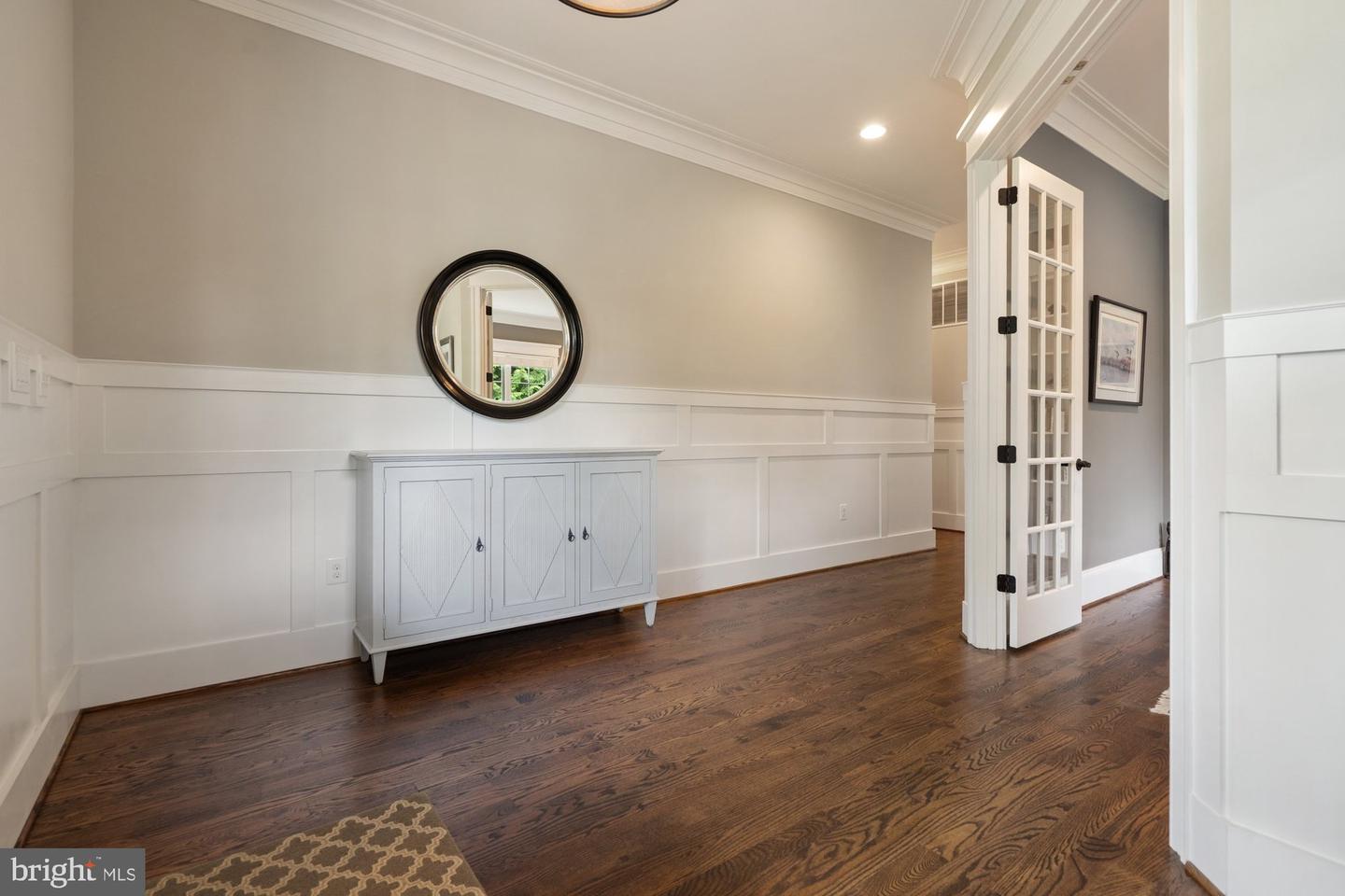445 Orchard St NW
