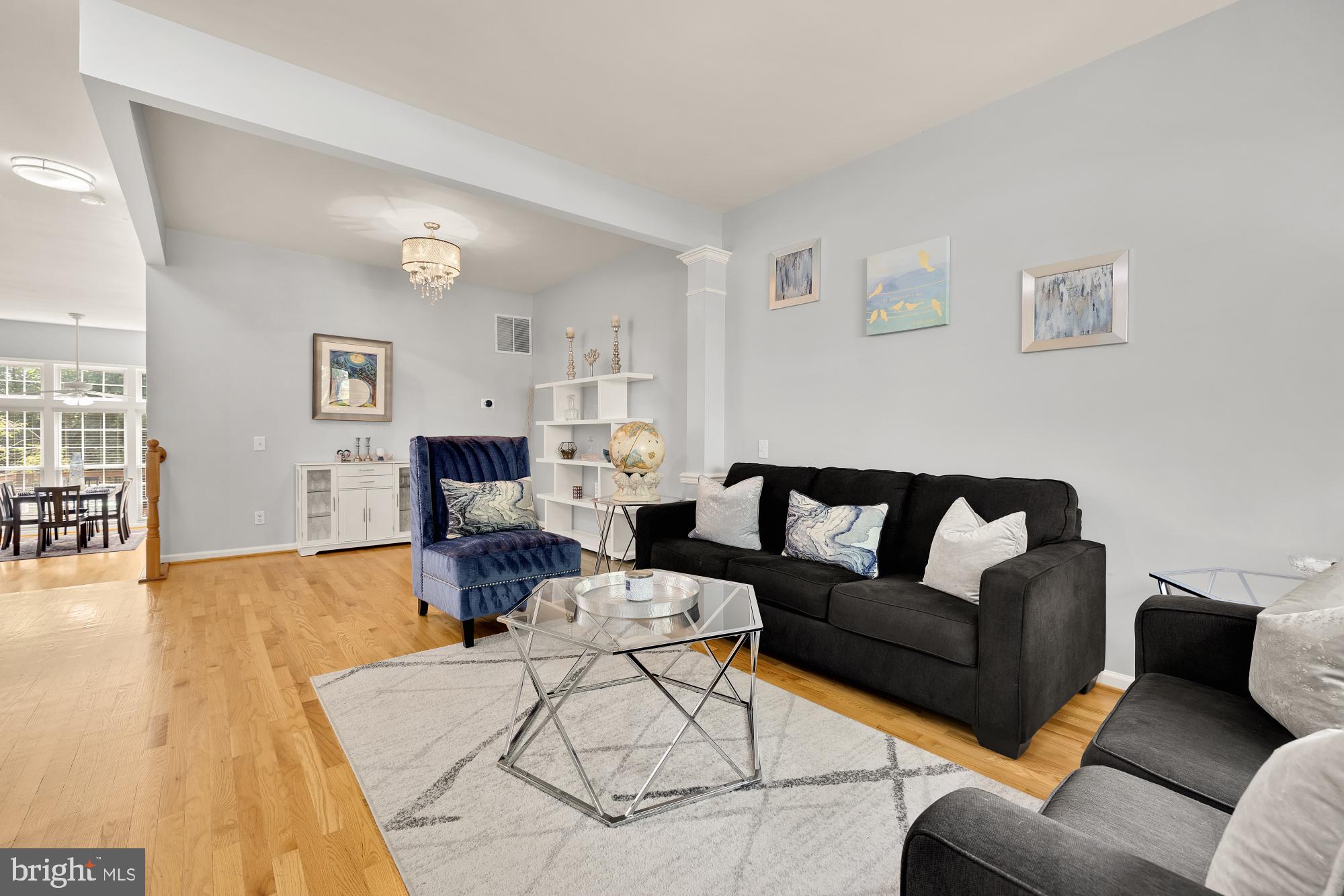 6337 Burgundy Leaf Ln