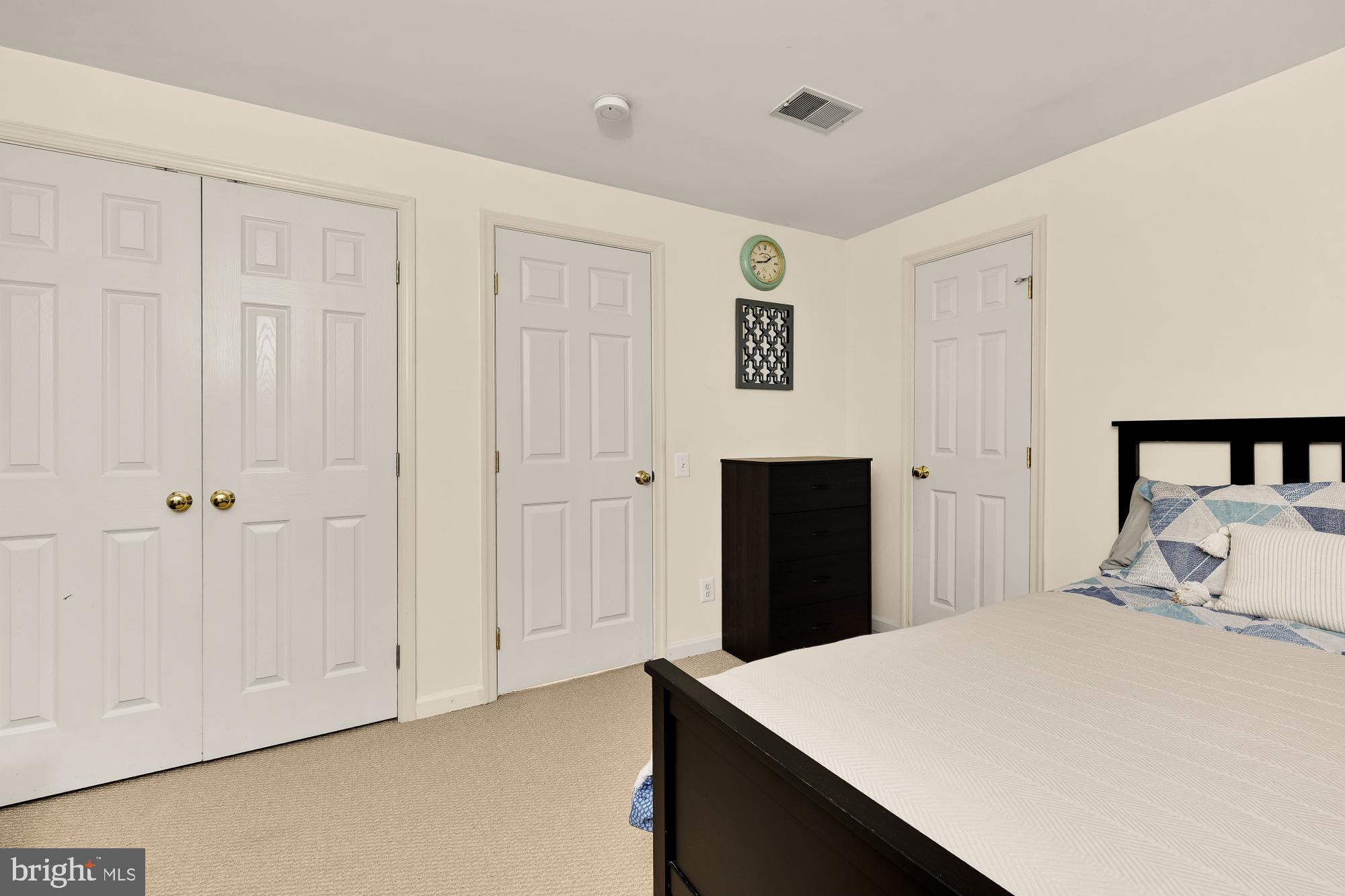 6337 Burgundy Leaf Ln