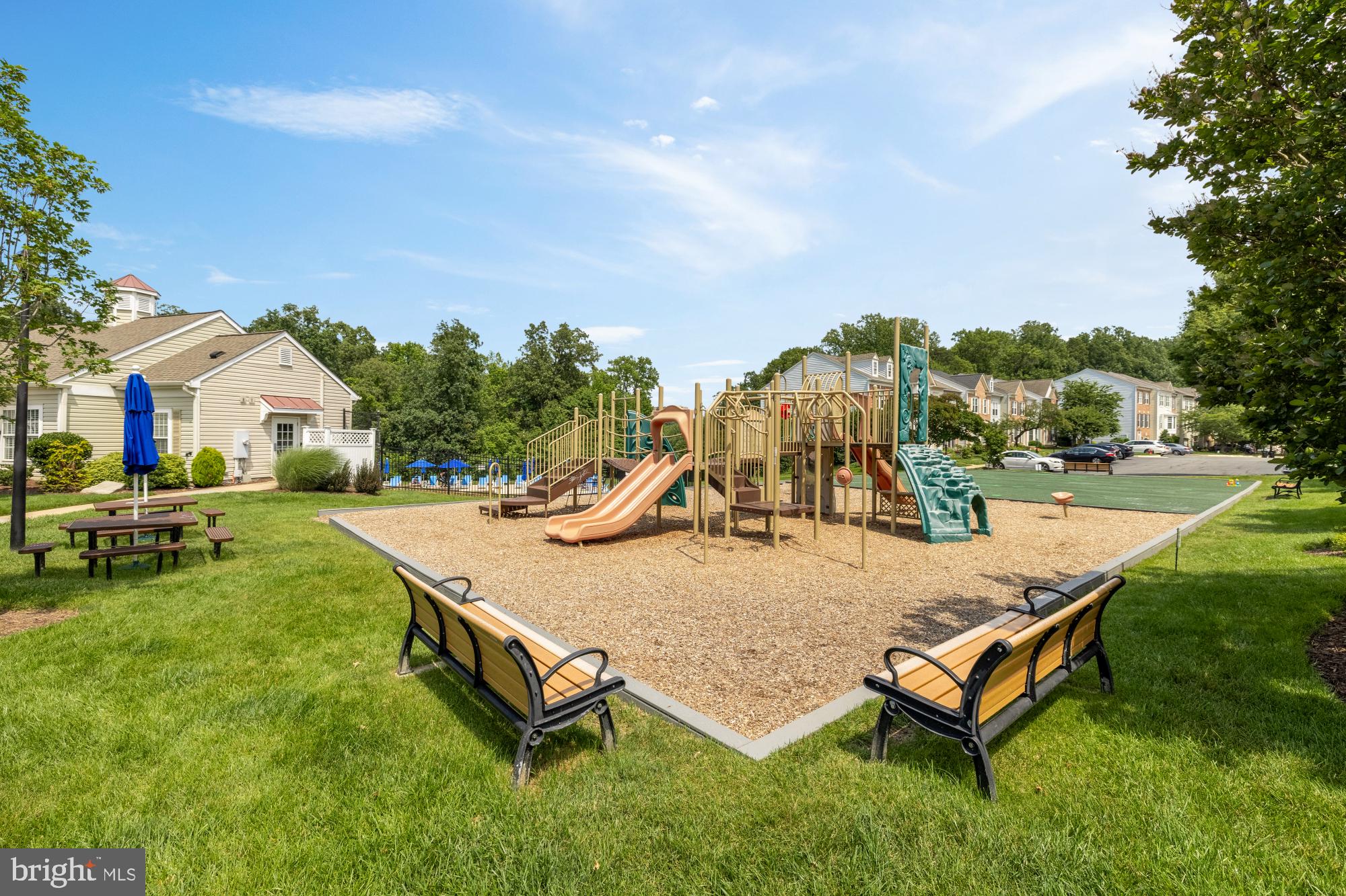 6337 Burgundy Leaf Ln