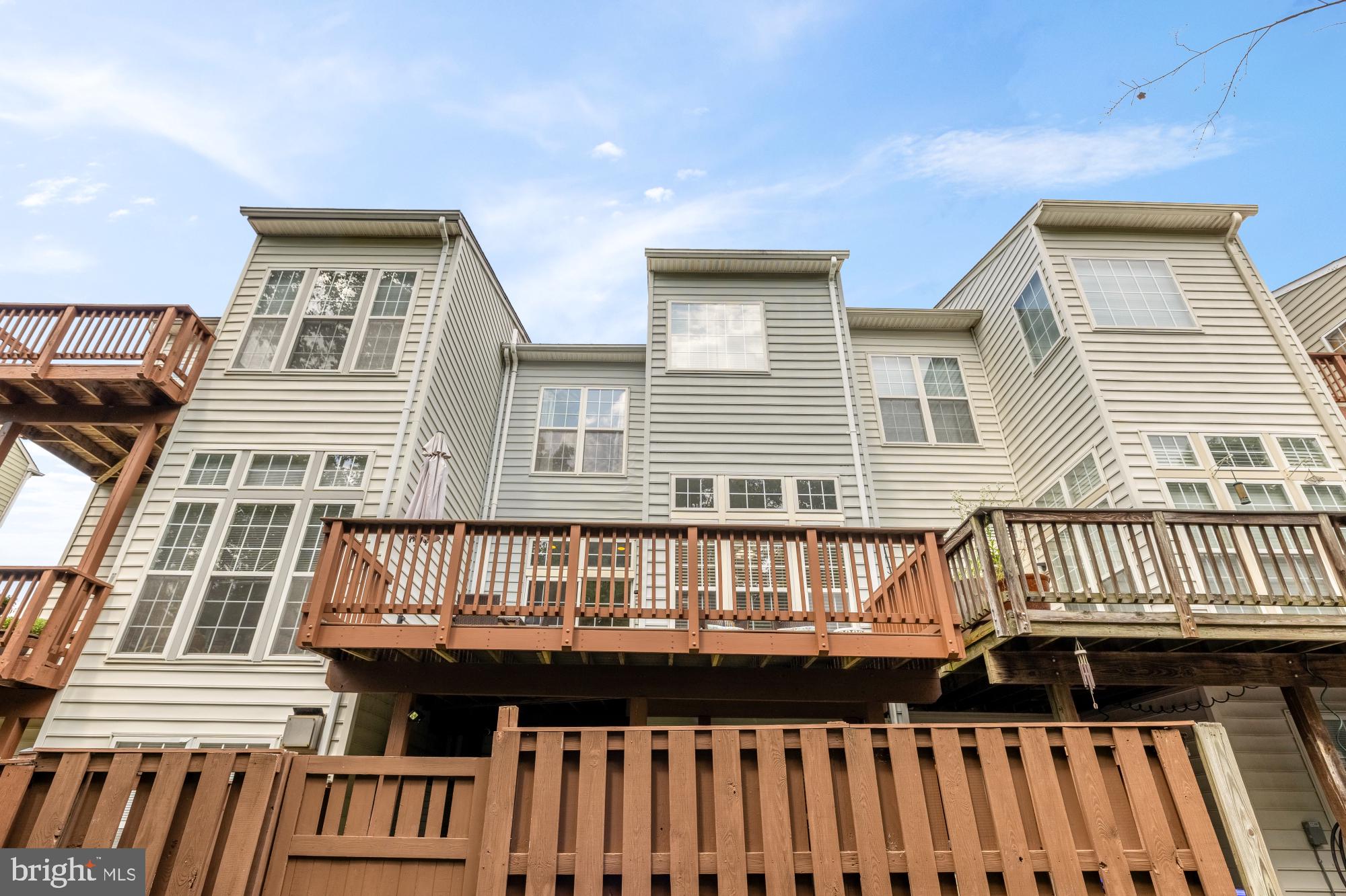 6337 Burgundy Leaf Ln