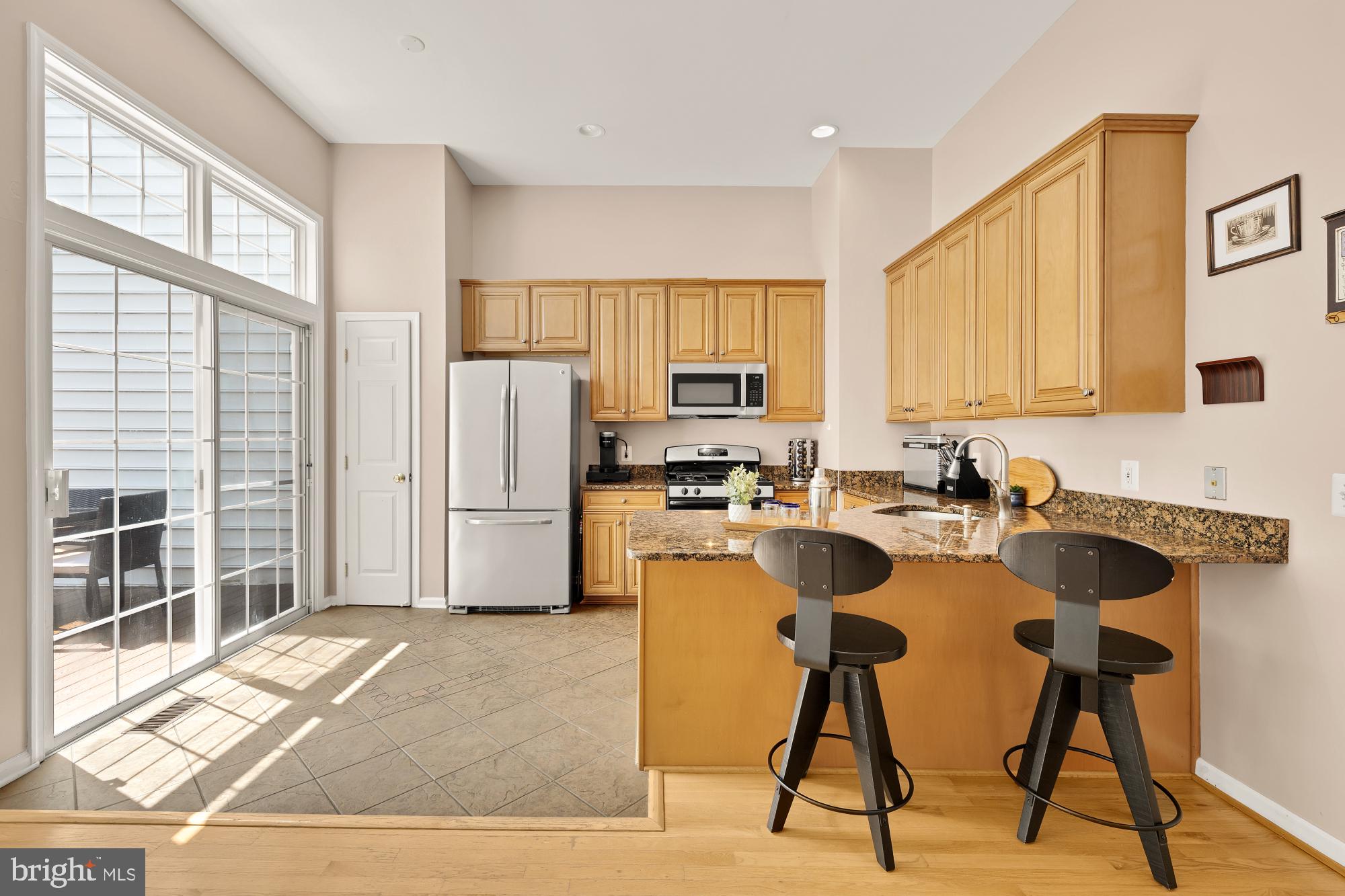 6337 Burgundy Leaf Ln