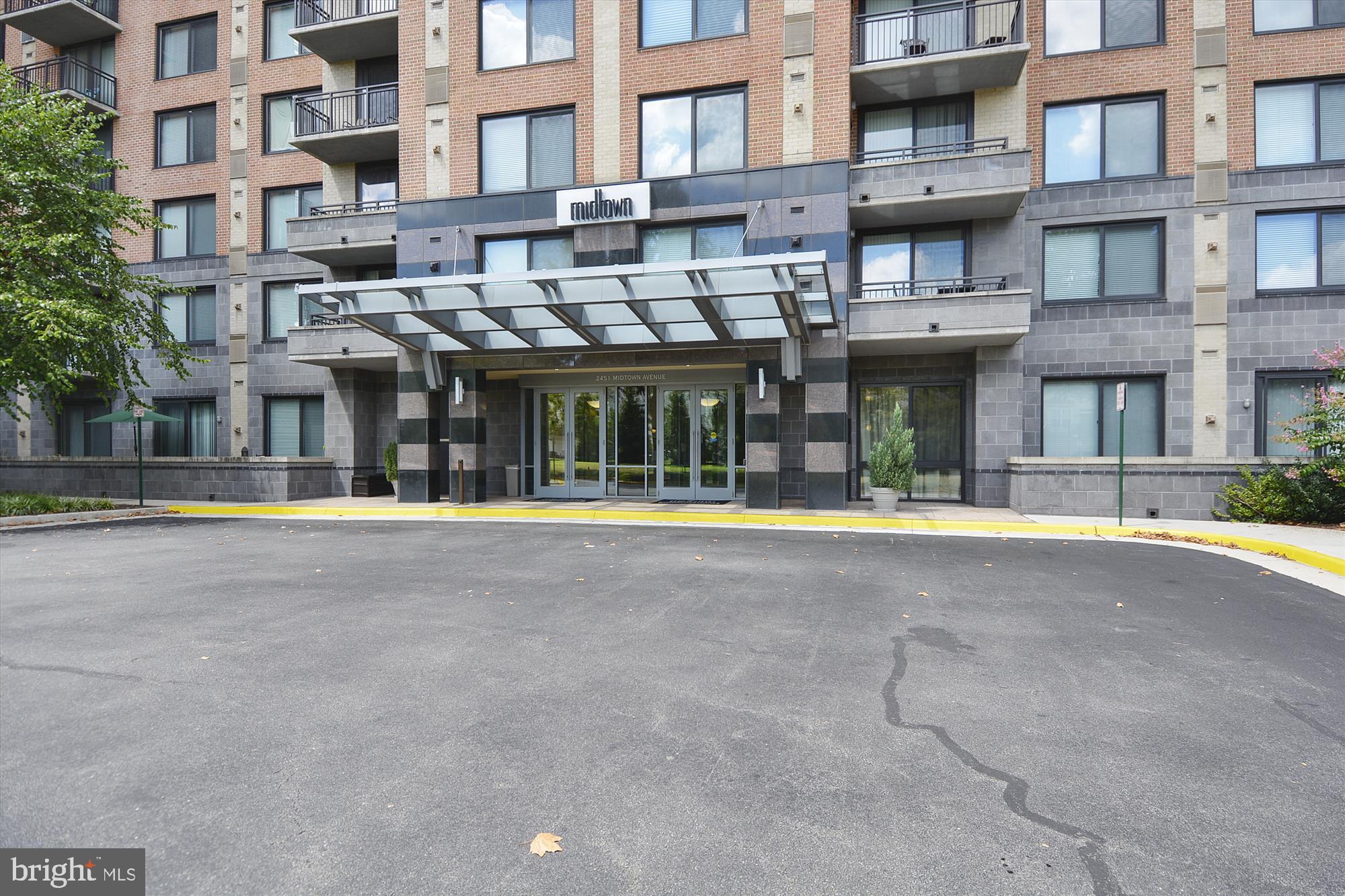 2451 MIDTOWN AVENUE 1323