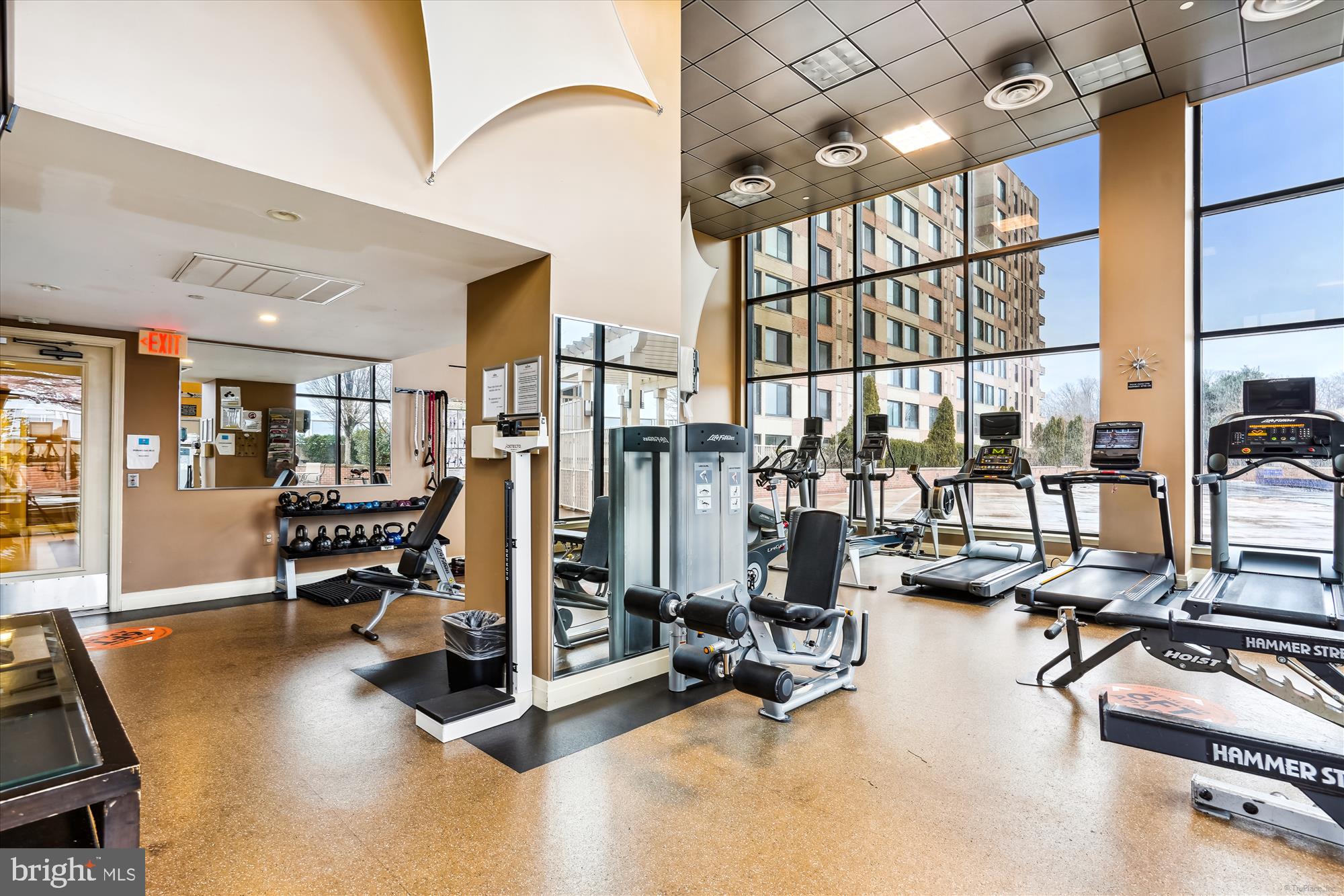 2451 MIDTOWN AVENUE 1323