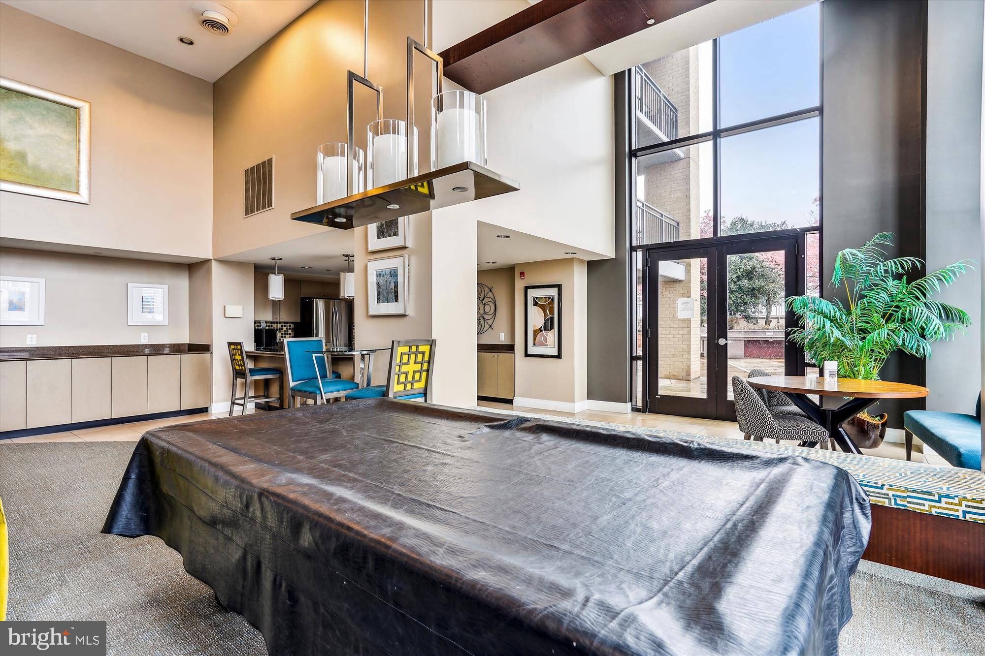 2451 MIDTOWN AVENUE 1323