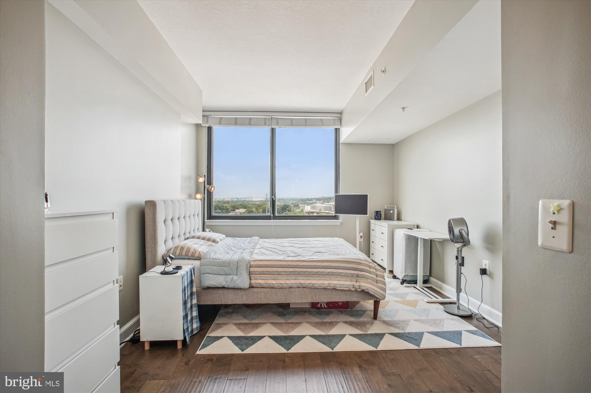 2451 MIDTOWN AVENUE 1323