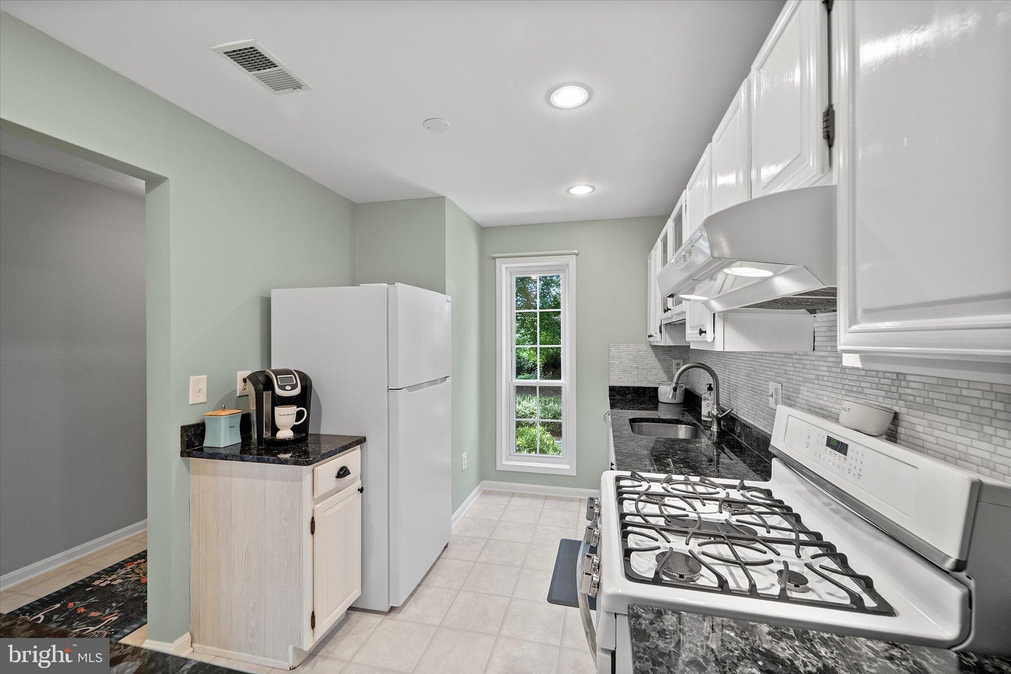 10192 OAKTON TERRACE ROAD