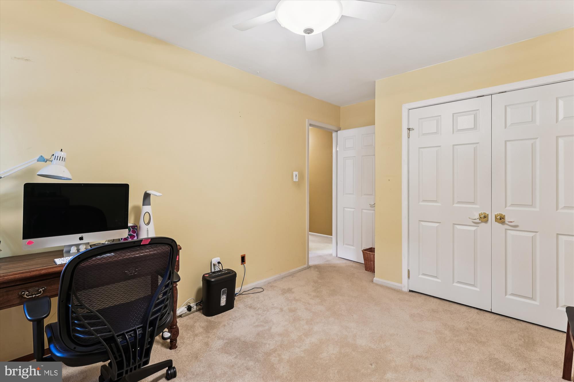 9352 CHESTNUT KNOLLS DRIVE