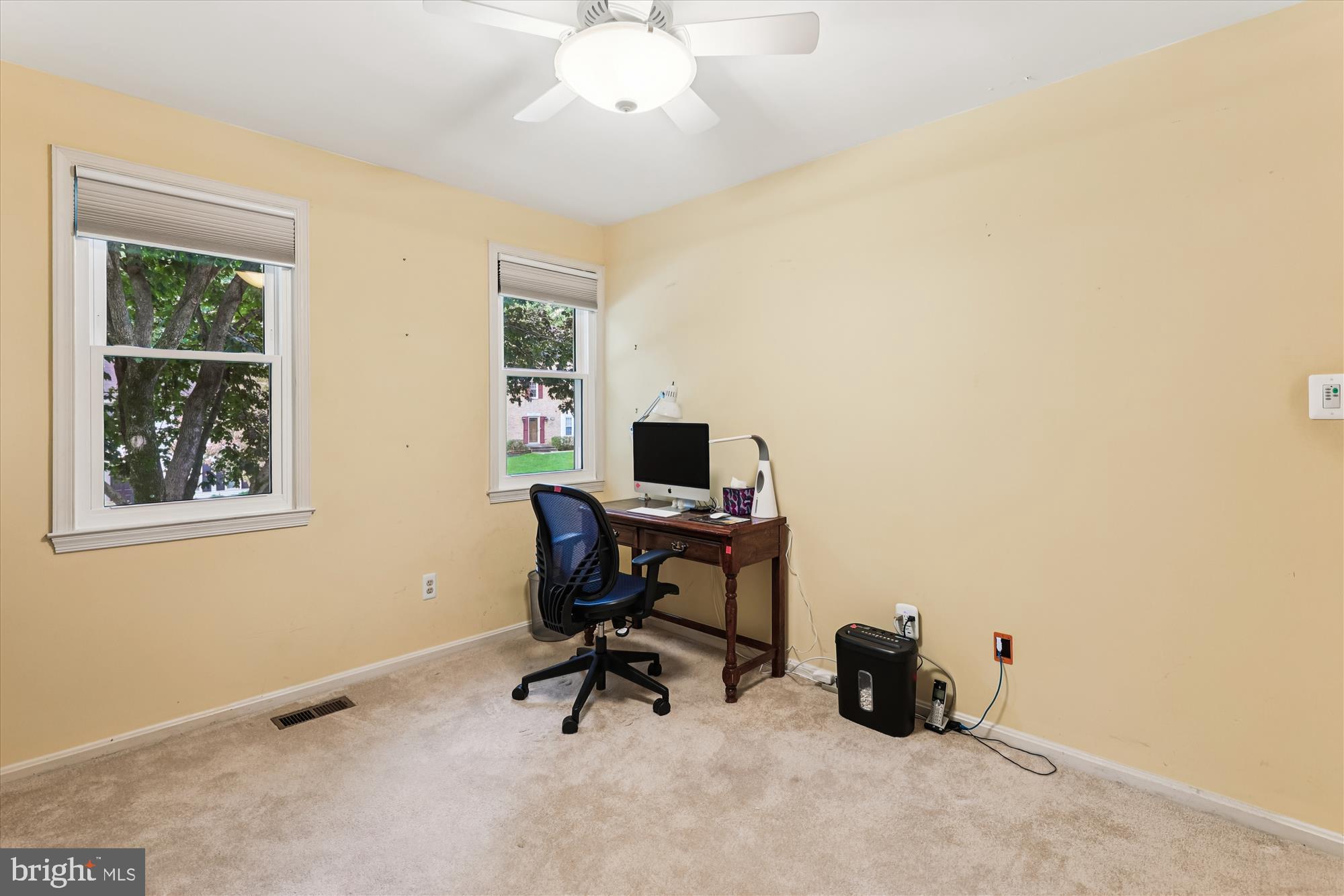 9352 CHESTNUT KNOLLS DRIVE