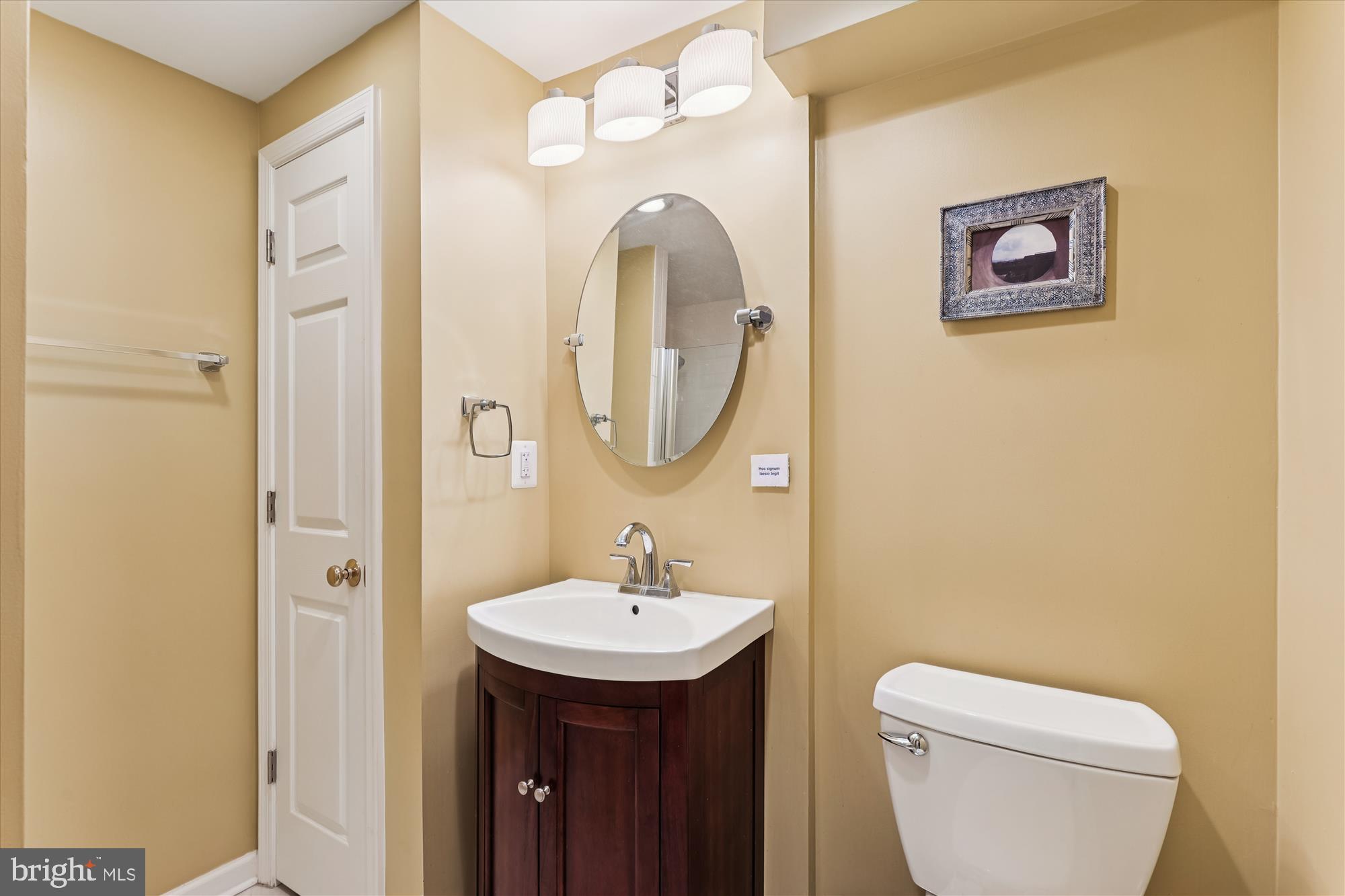 9352 CHESTNUT KNOLLS DRIVE