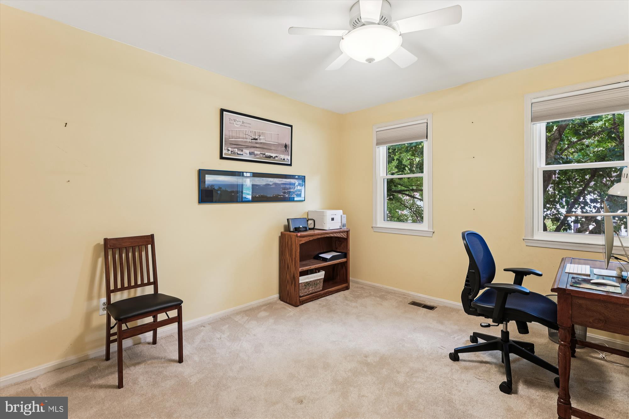 9352 CHESTNUT KNOLLS DRIVE