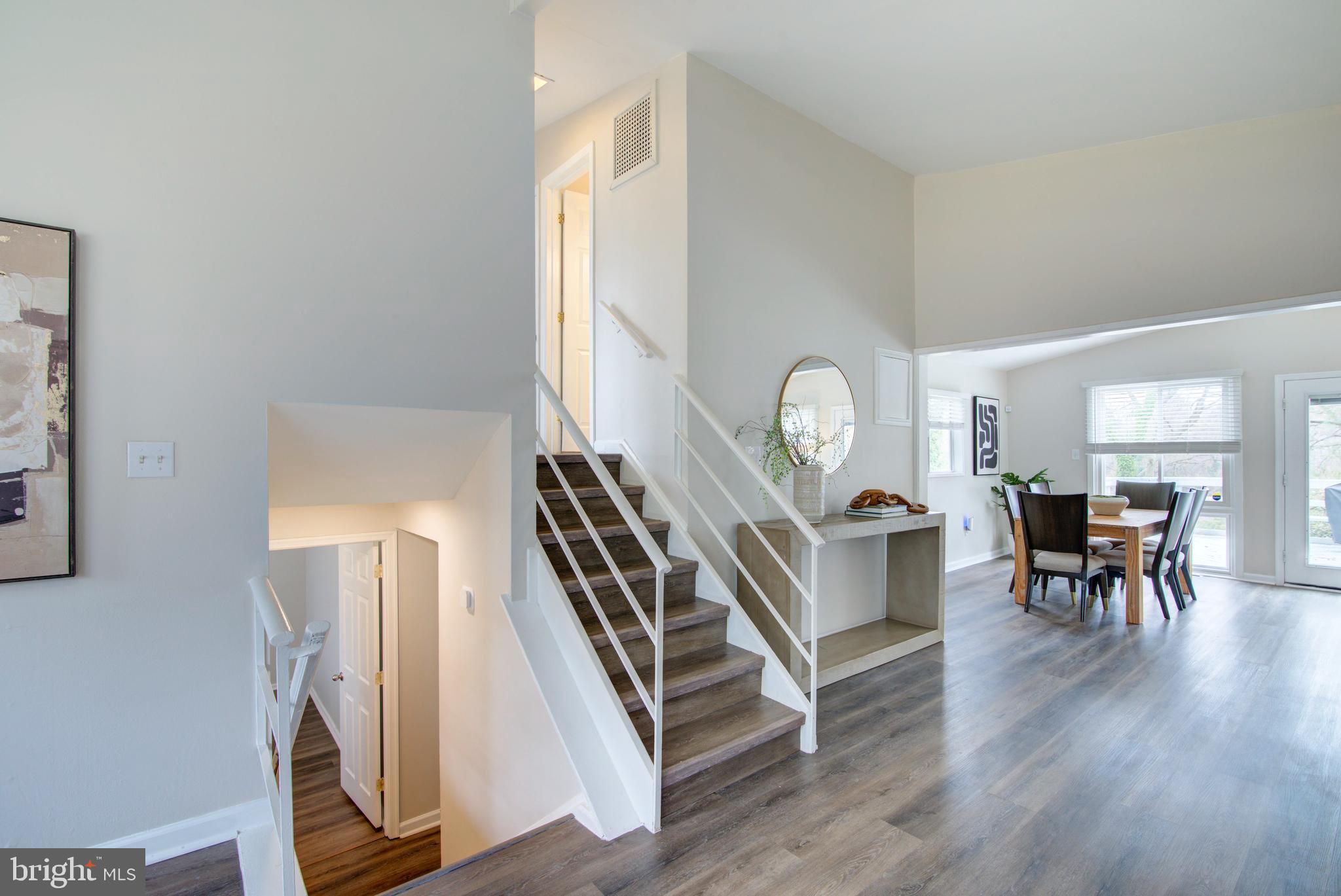 4103 IVANHOE LANE