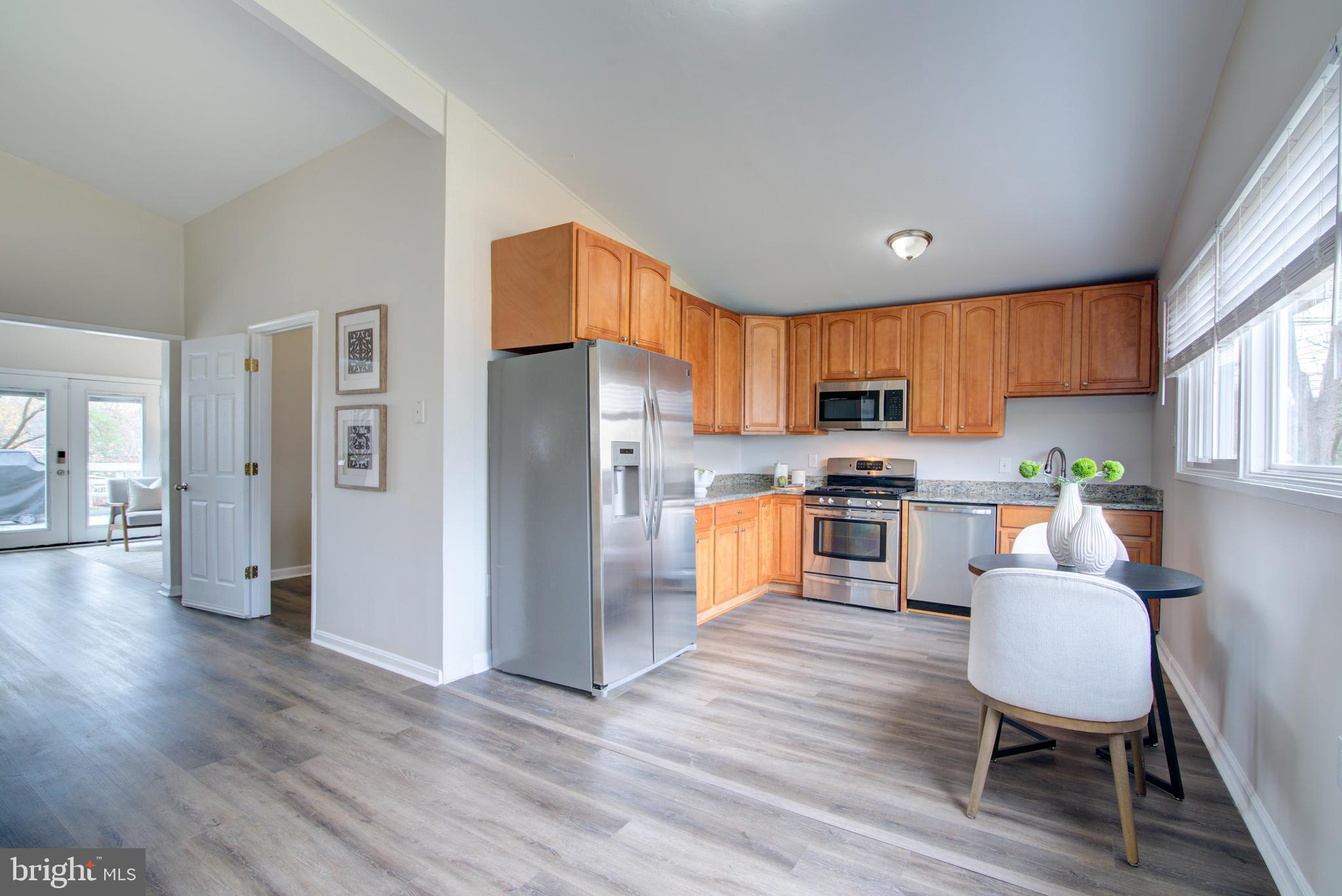 4103 IVANHOE LANE