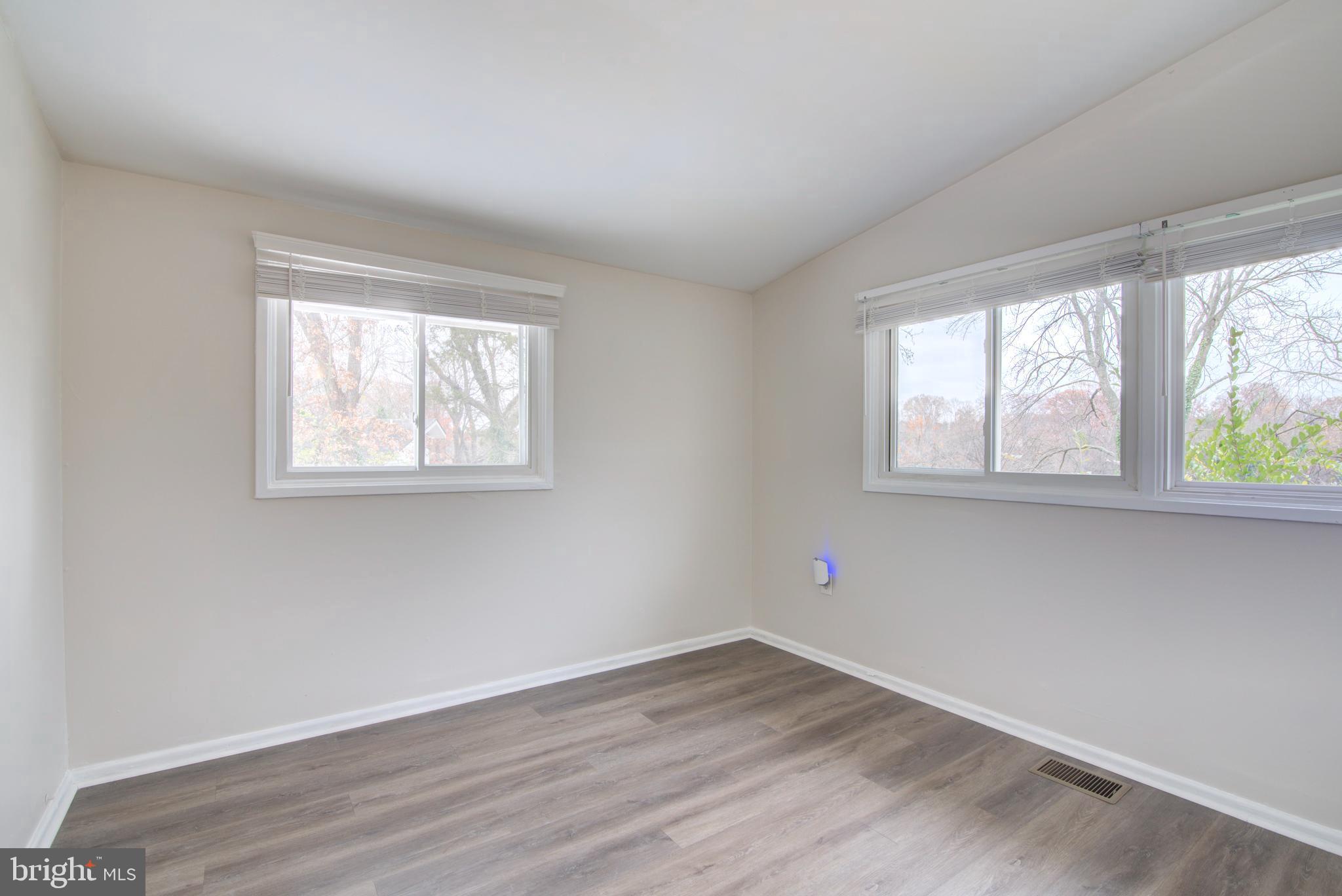 4103 IVANHOE LANE