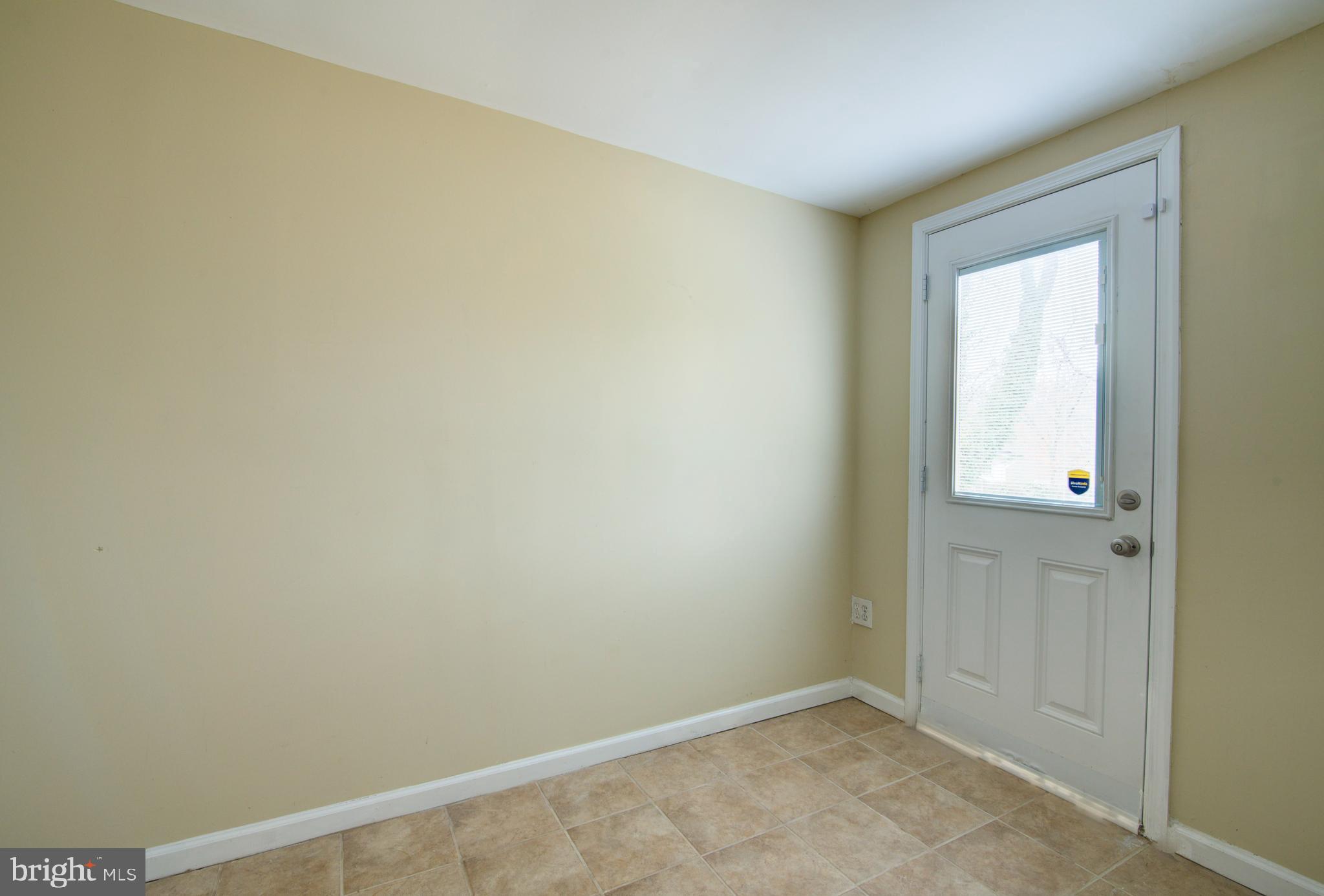 4103 IVANHOE LANE