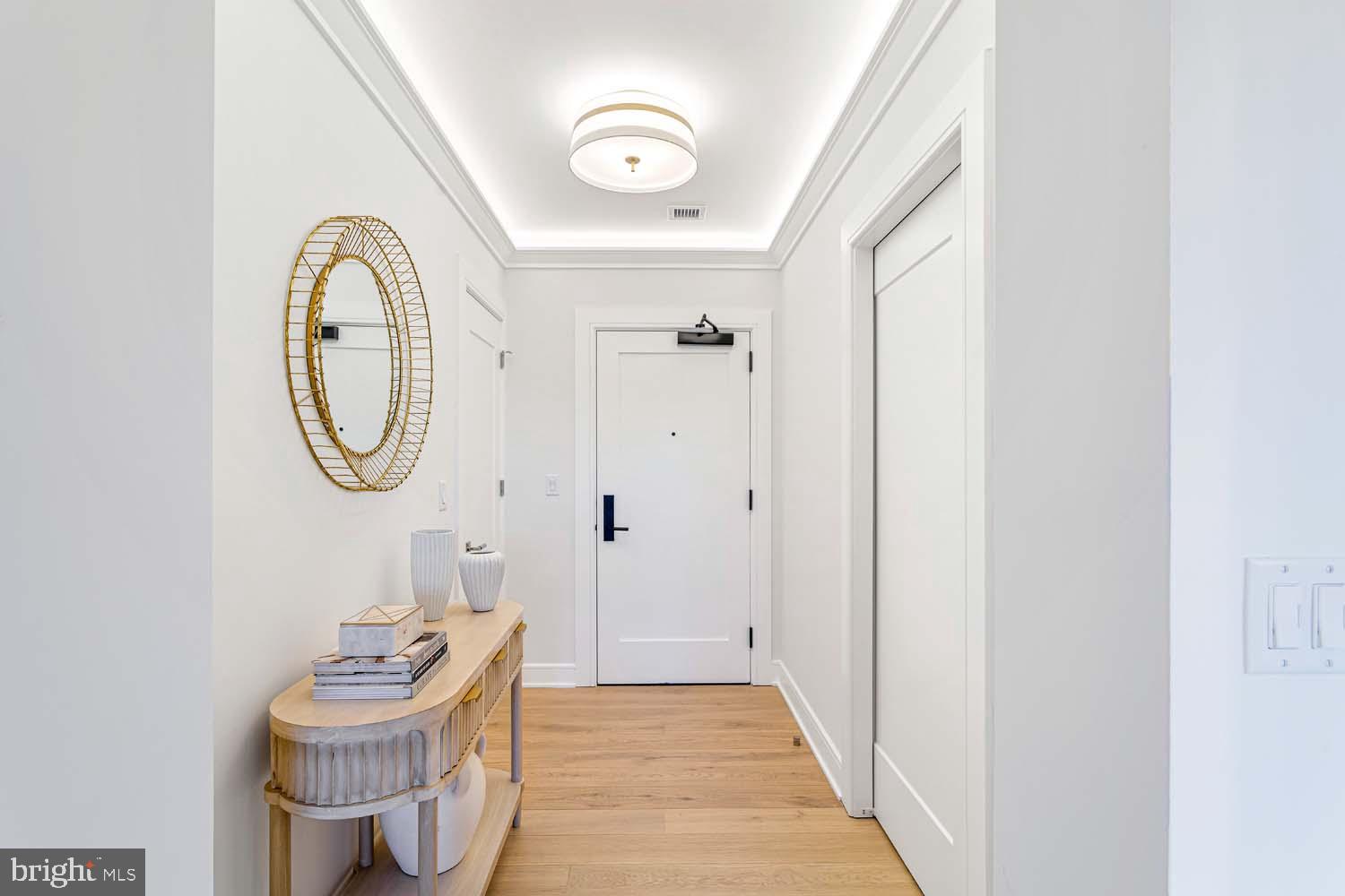 6718 LOWELL AVENUE 406