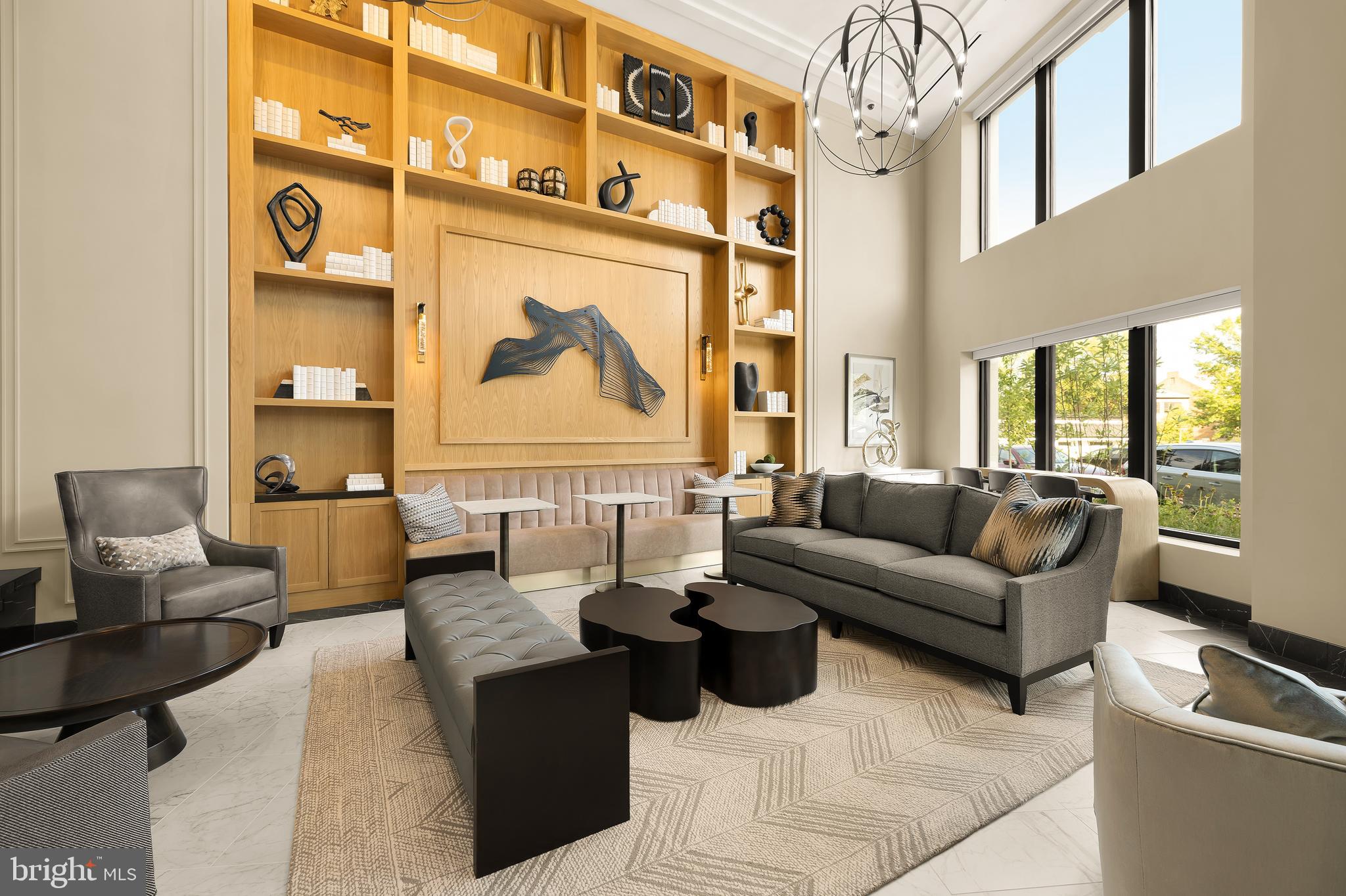 6718 LOWELL AVENUE 406