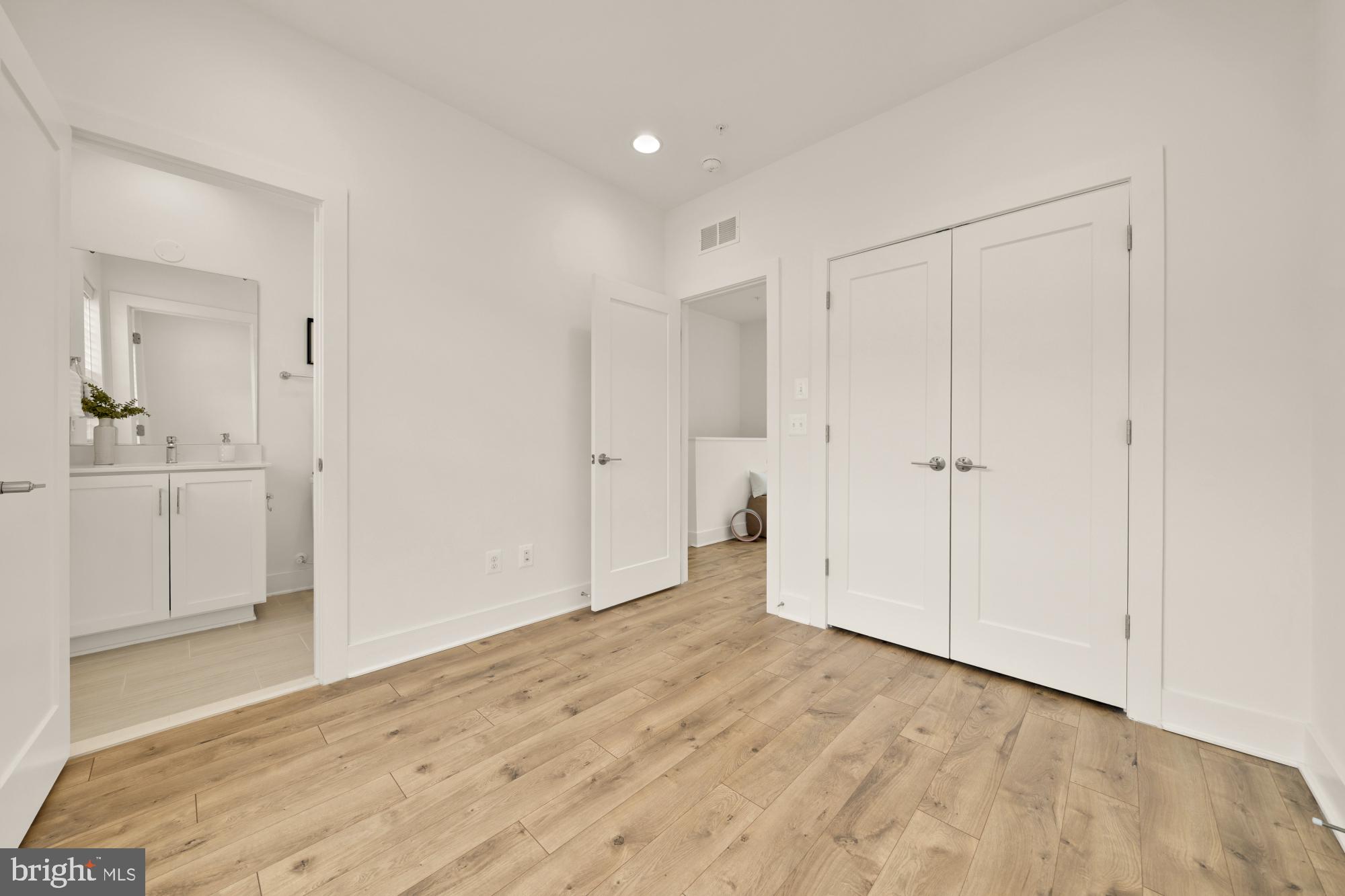 11246 FARADAY PARK DRIVE