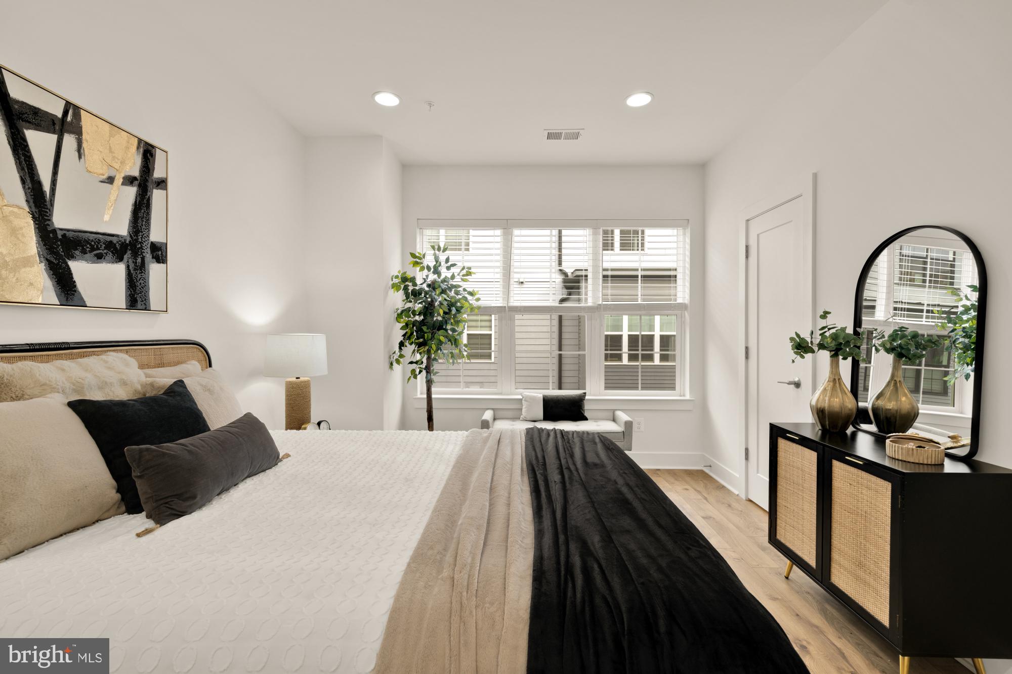 11246 FARADAY PARK DRIVE