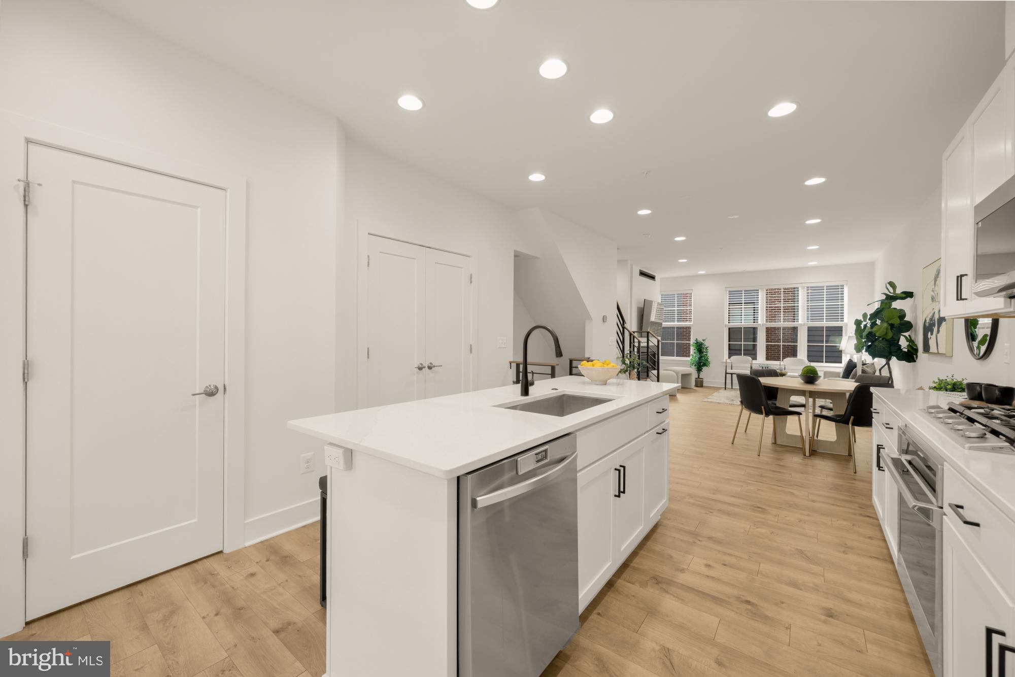 11246 FARADAY PARK DRIVE