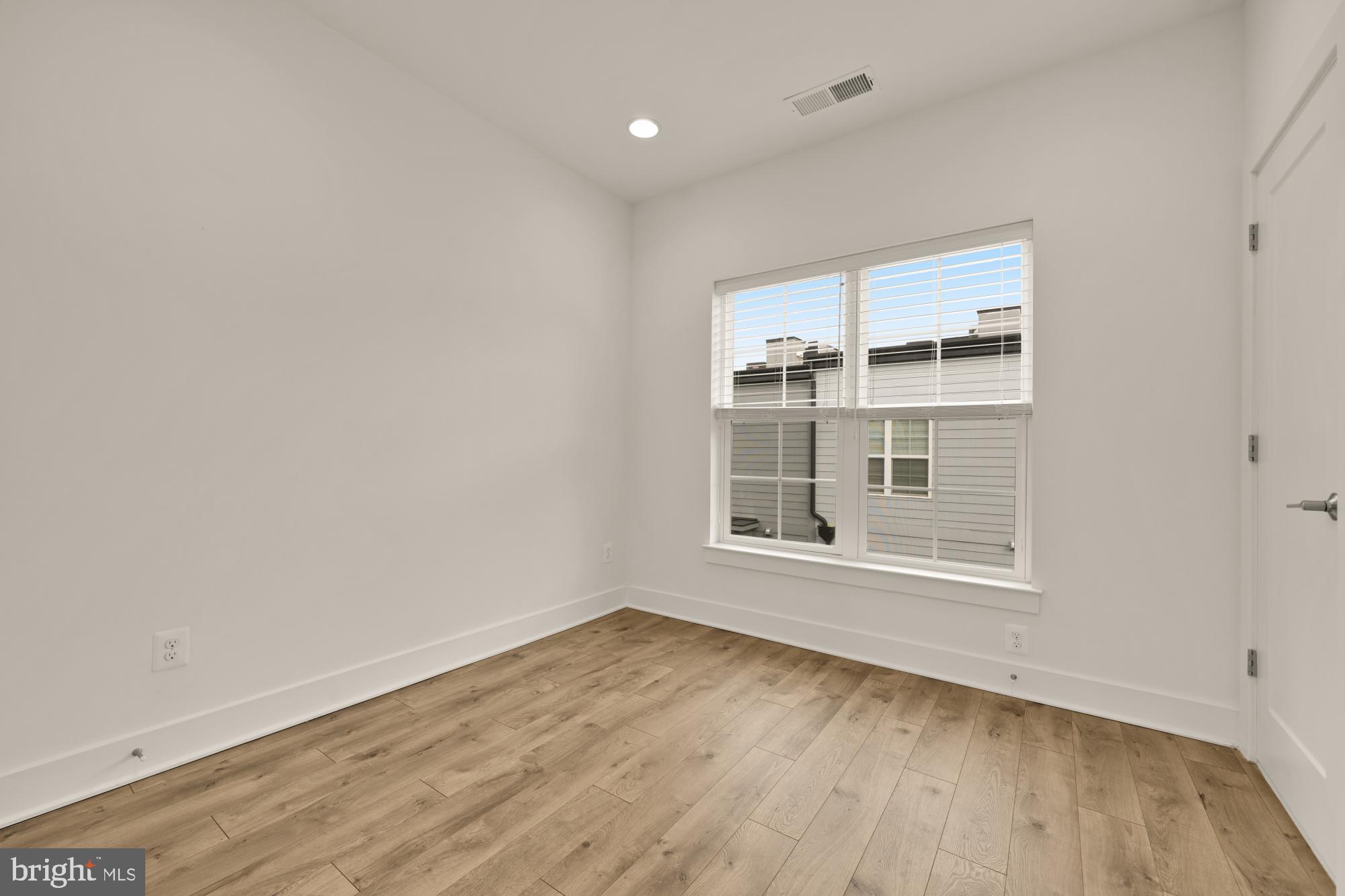 11246 FARADAY PARK DRIVE