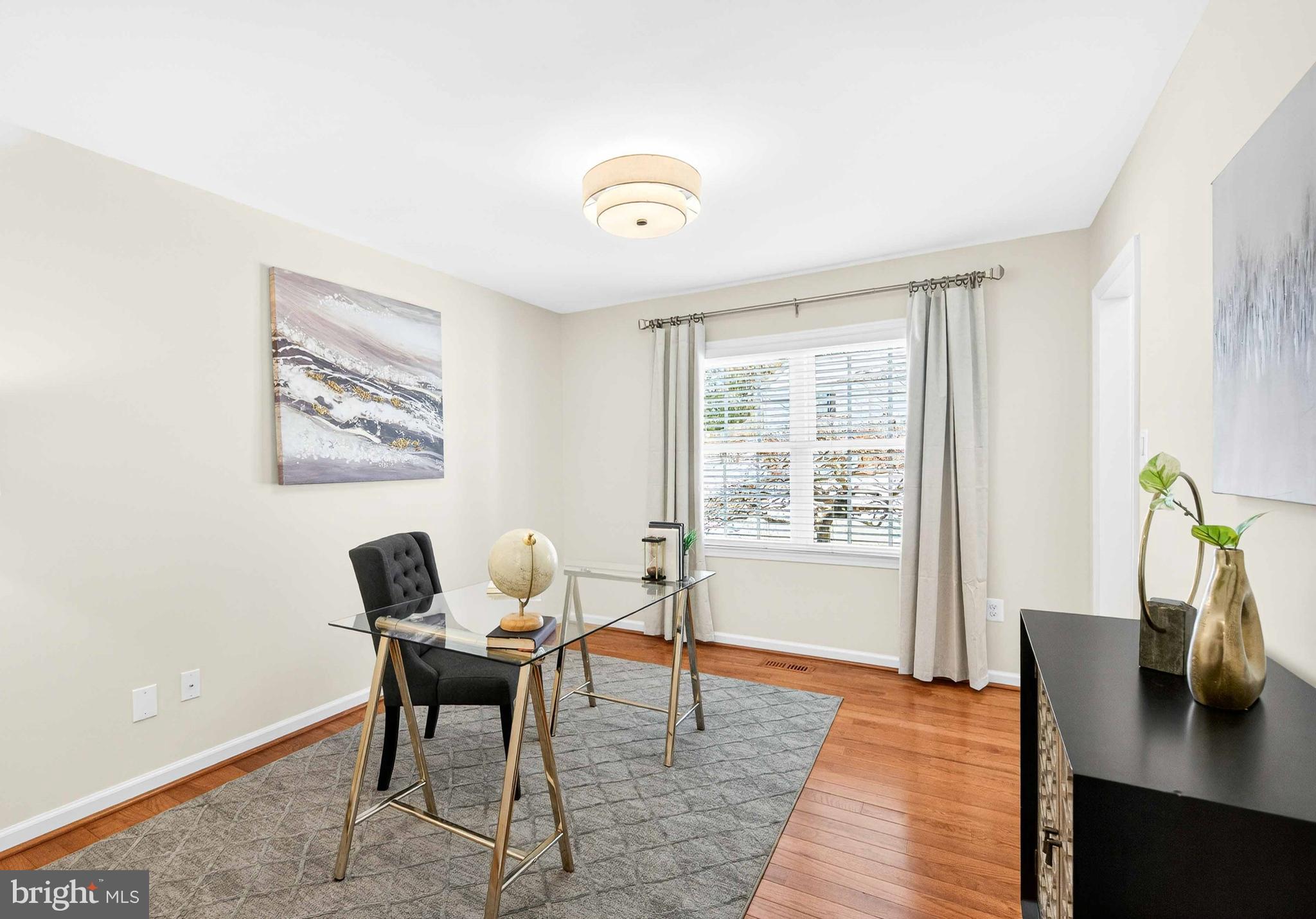 3005 ROBIN RIDGE COURT