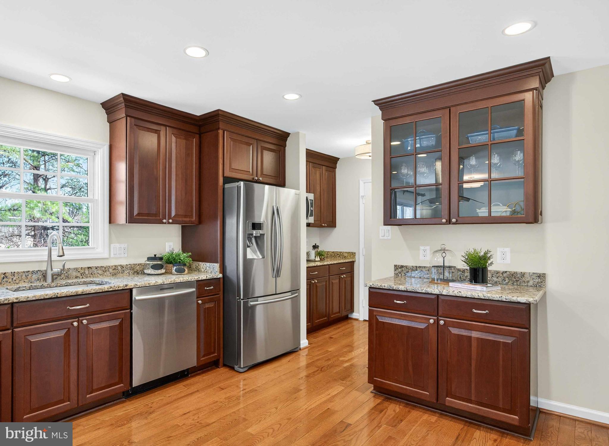 3005 ROBIN RIDGE COURT