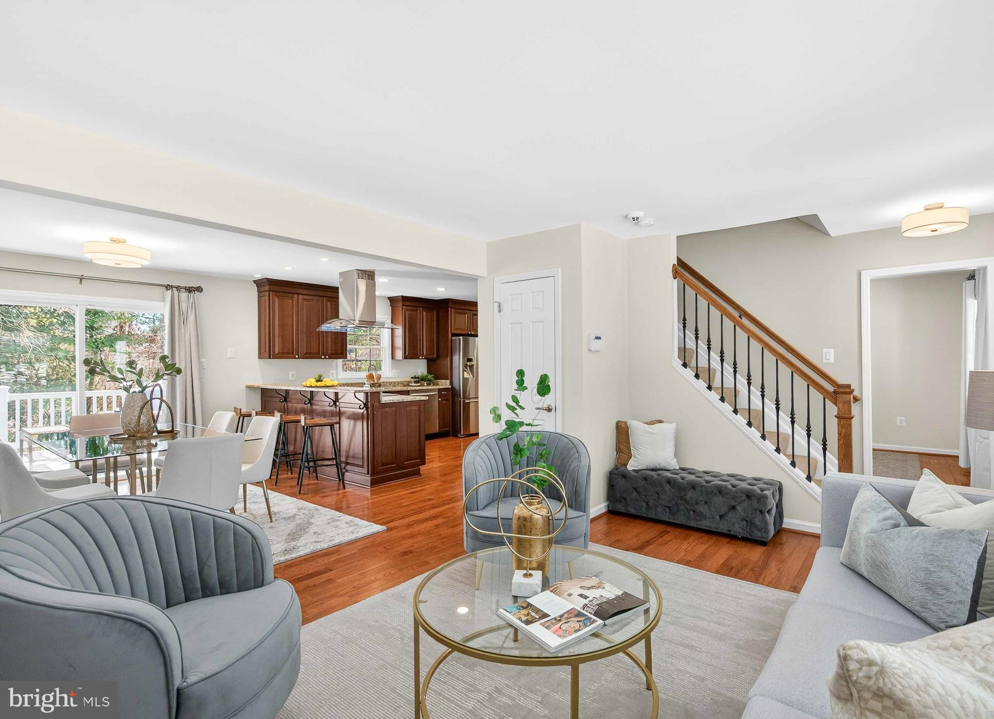 3005 ROBIN RIDGE COURT