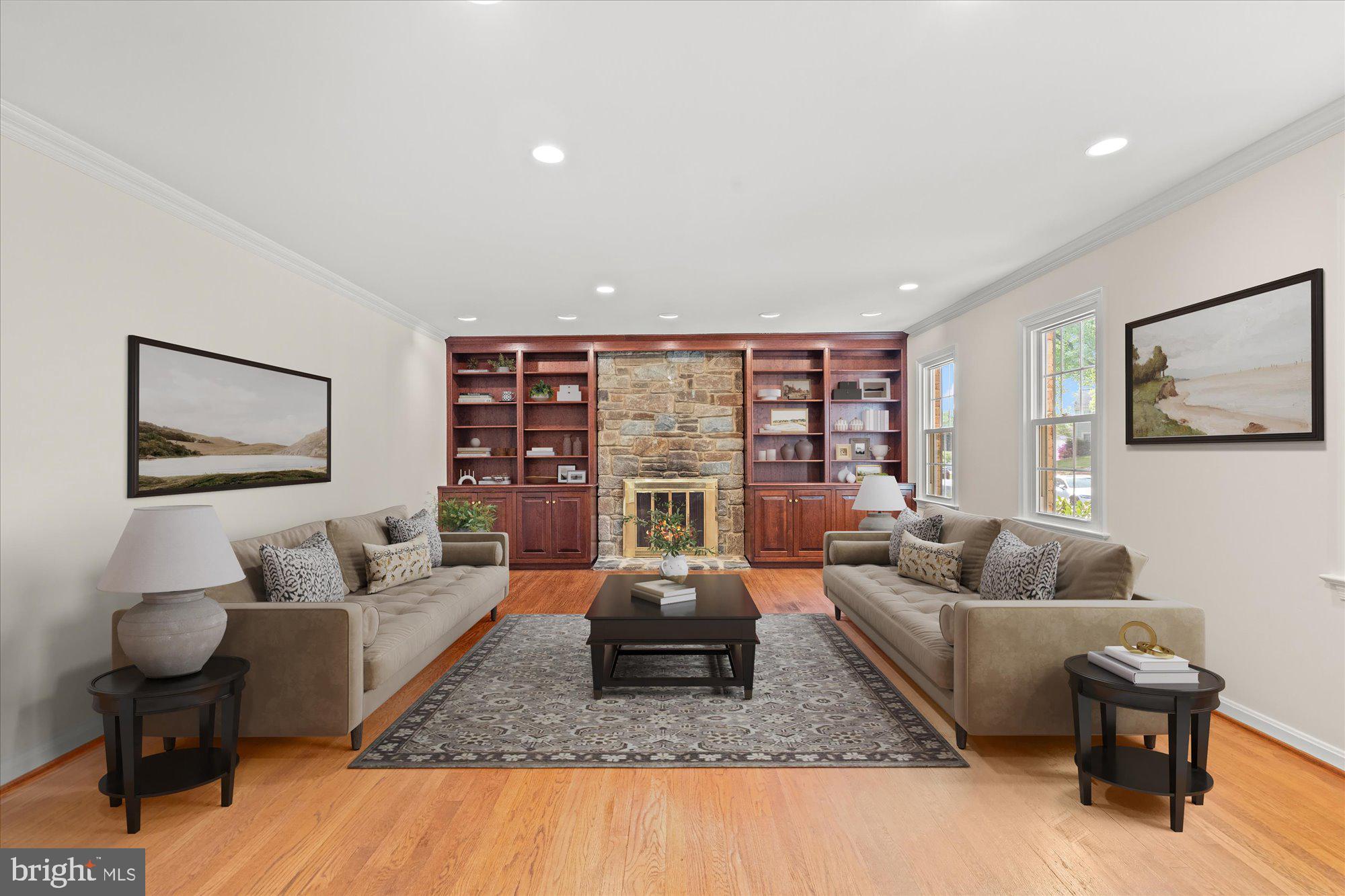 6212 NETHERCOMBE COURT