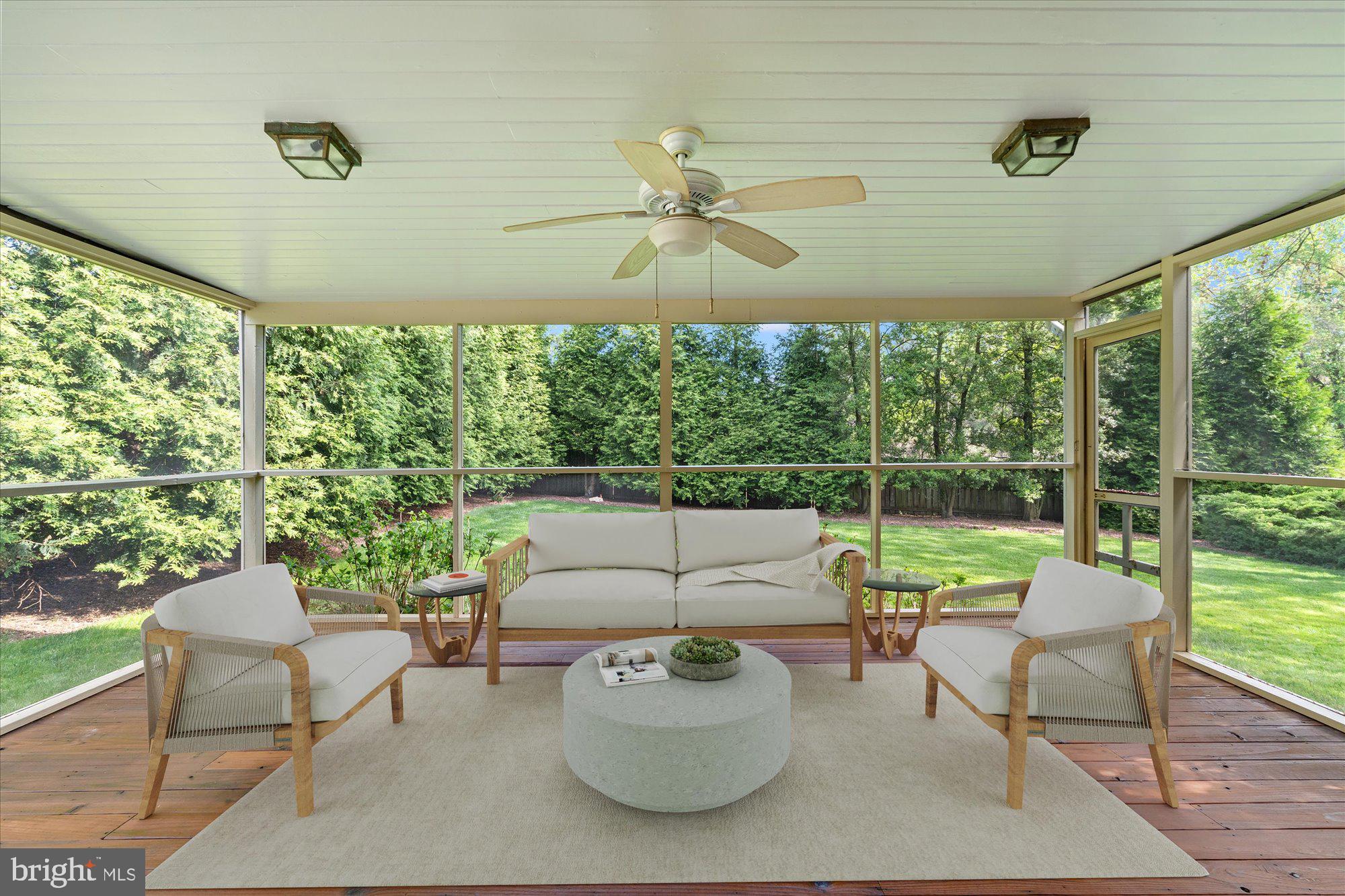 6212 NETHERCOMBE COURT