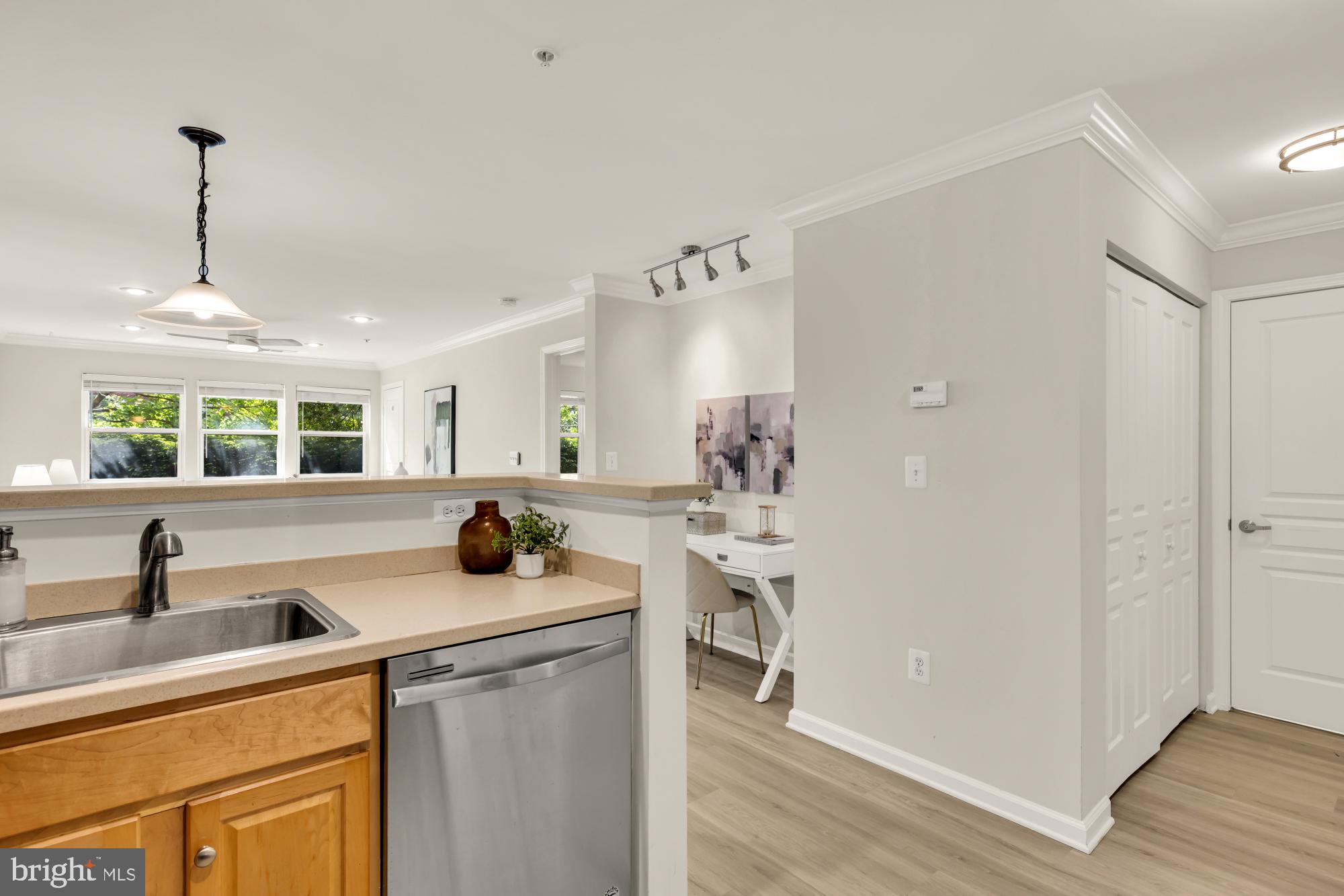 12001 MARKET STREET T29